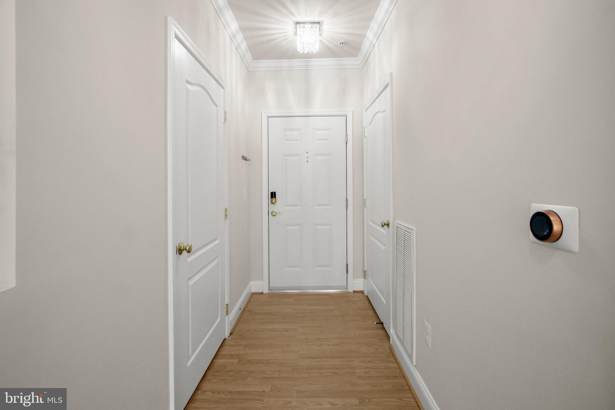 RIVER HILL - Residential