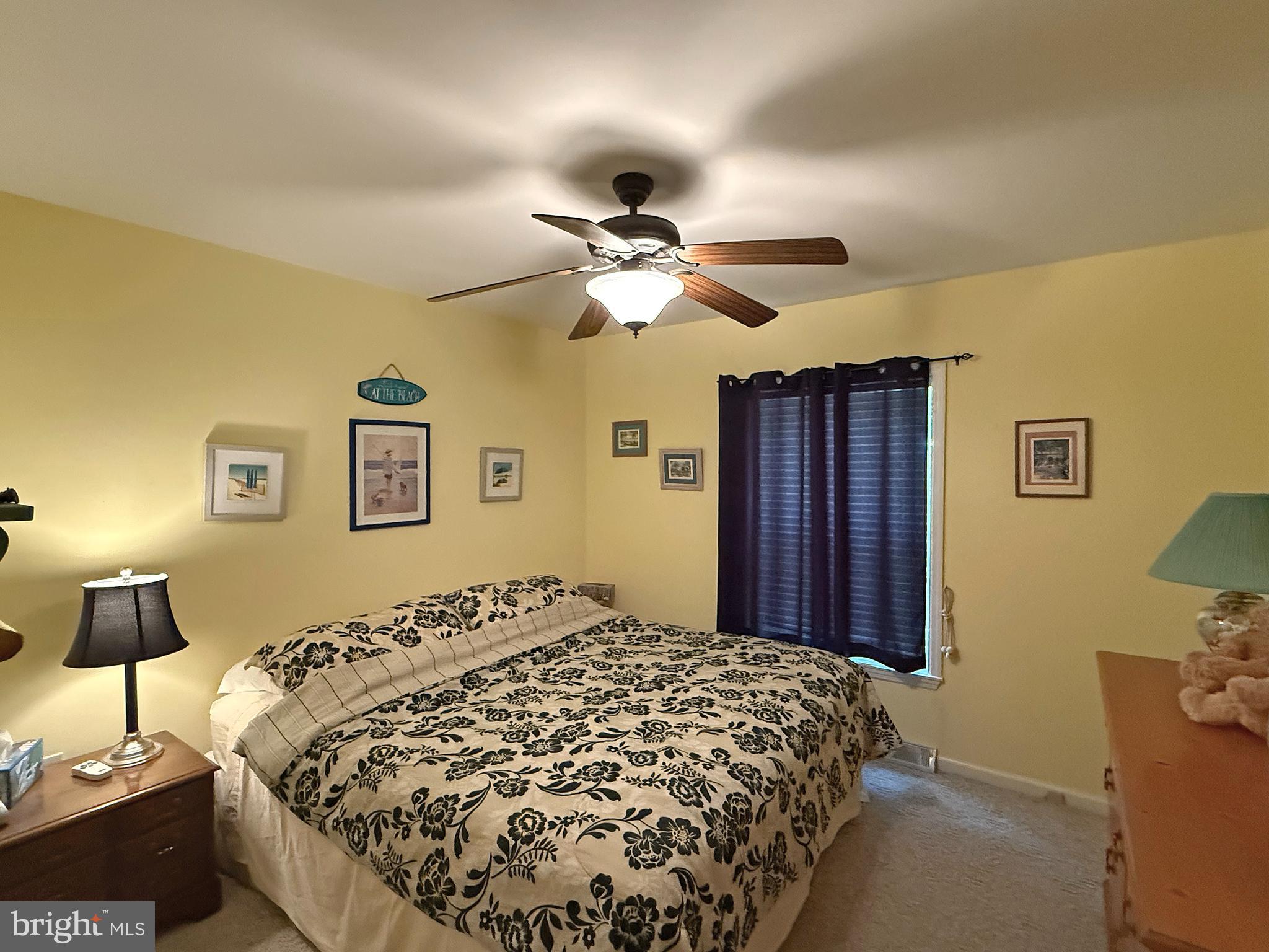 ANGOLA ESTATES - Residential