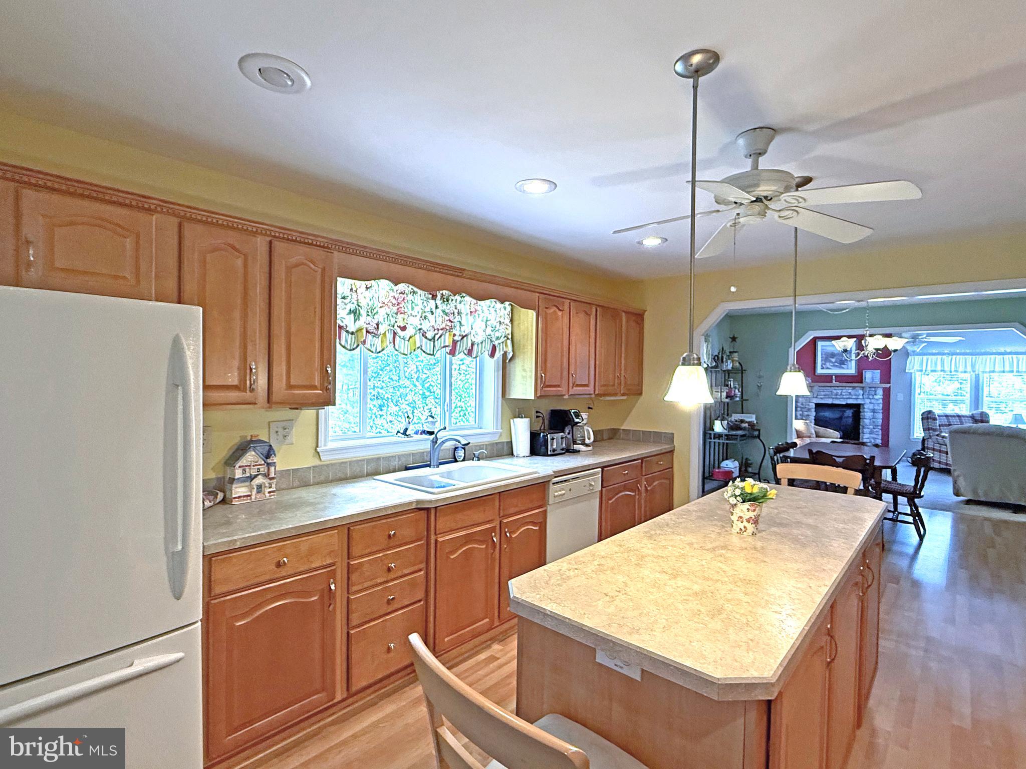 ANGOLA ESTATES - Residential