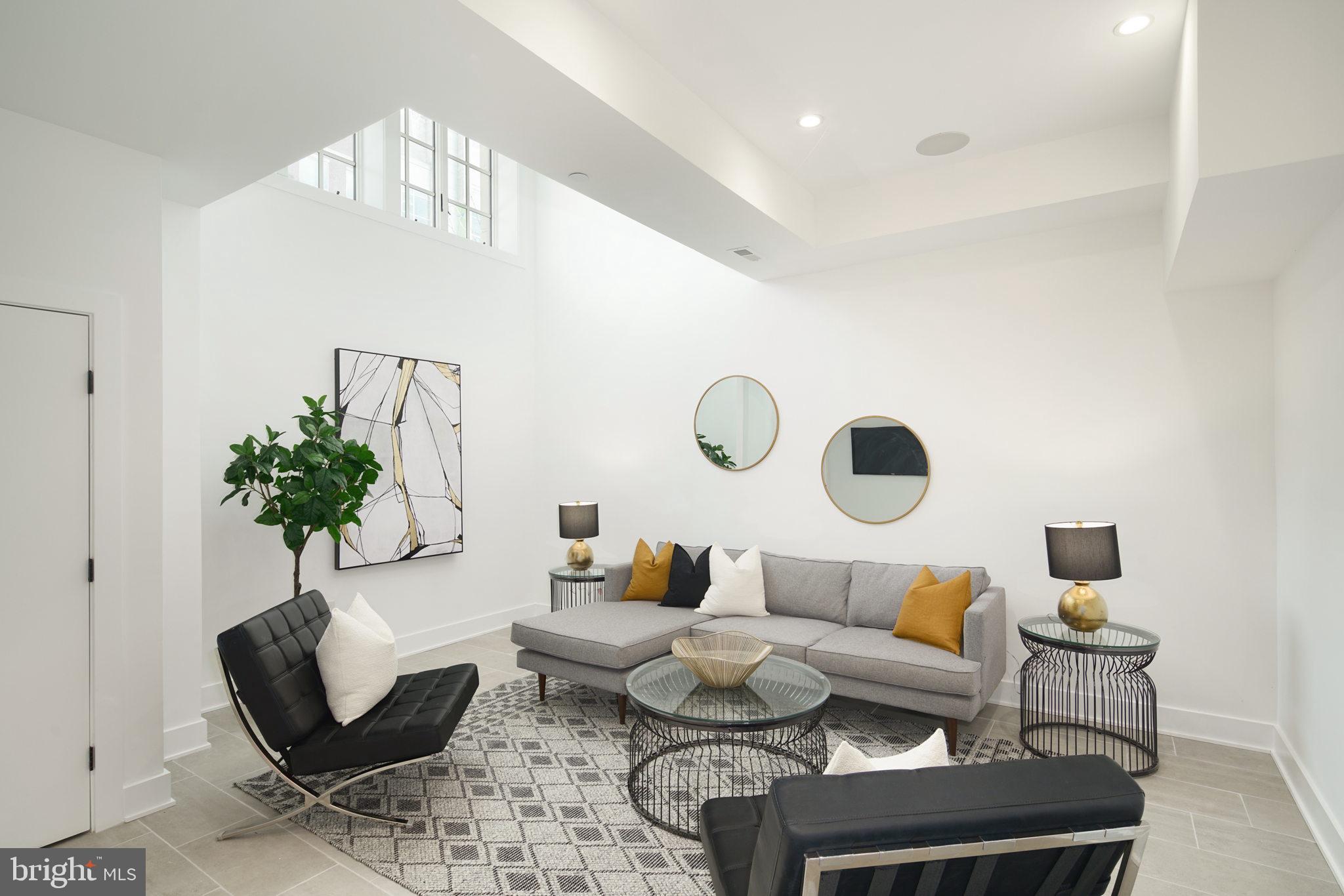 CENTER CITY - Residential