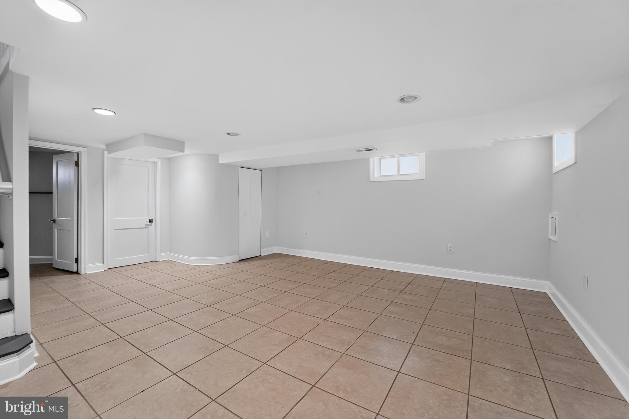 HAWTHORNE - Residential
