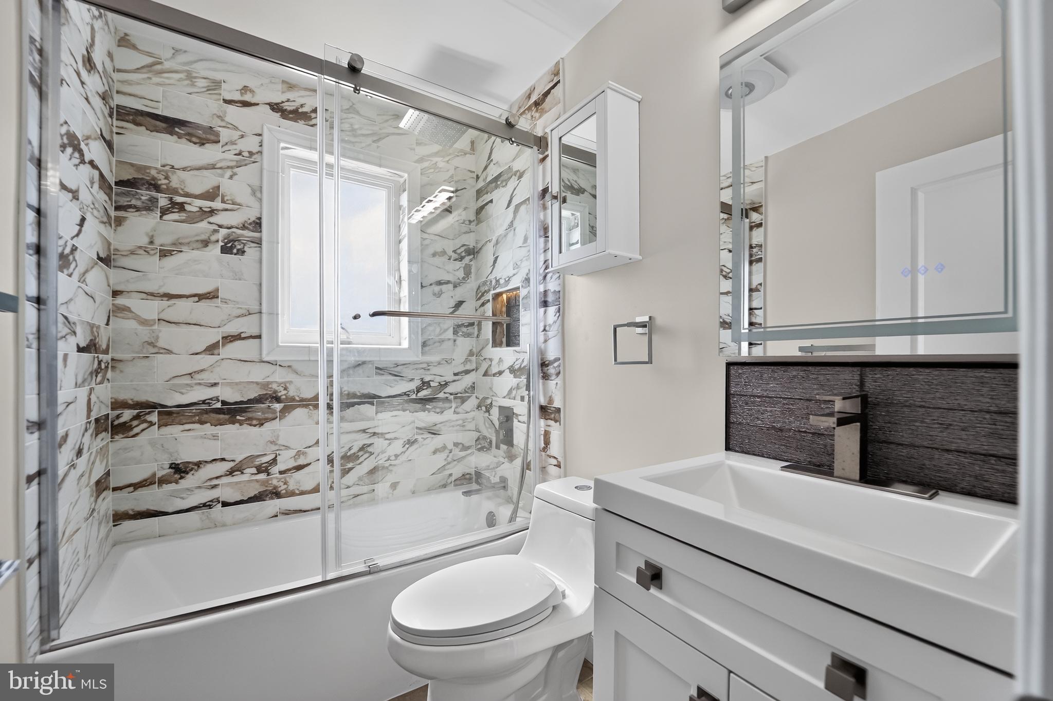 HAWTHORNE - Residential