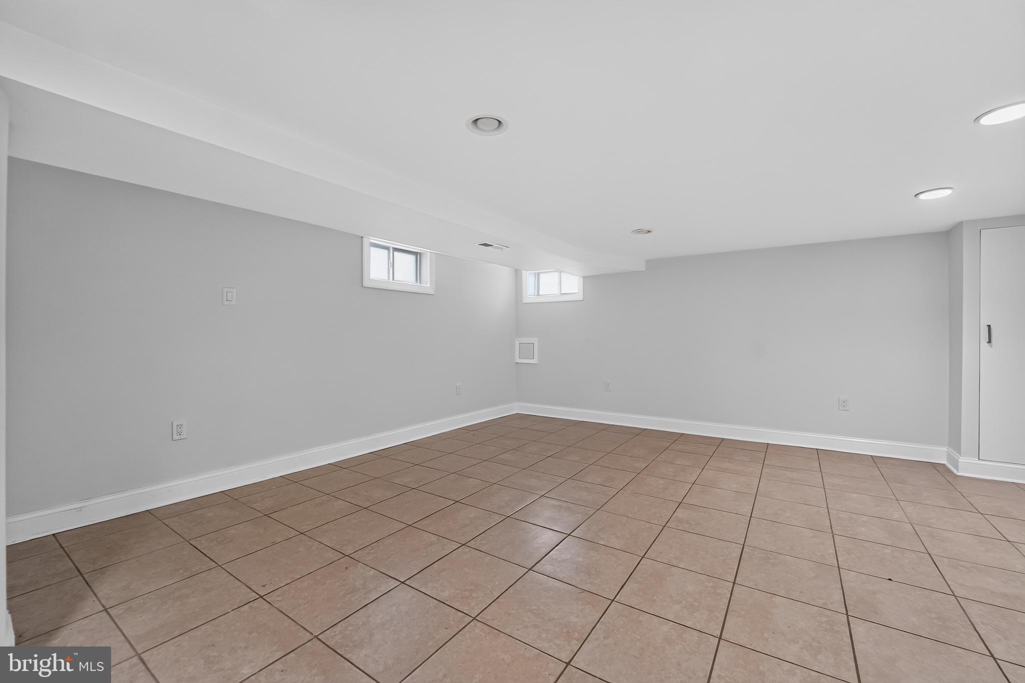 HAWTHORNE - Residential