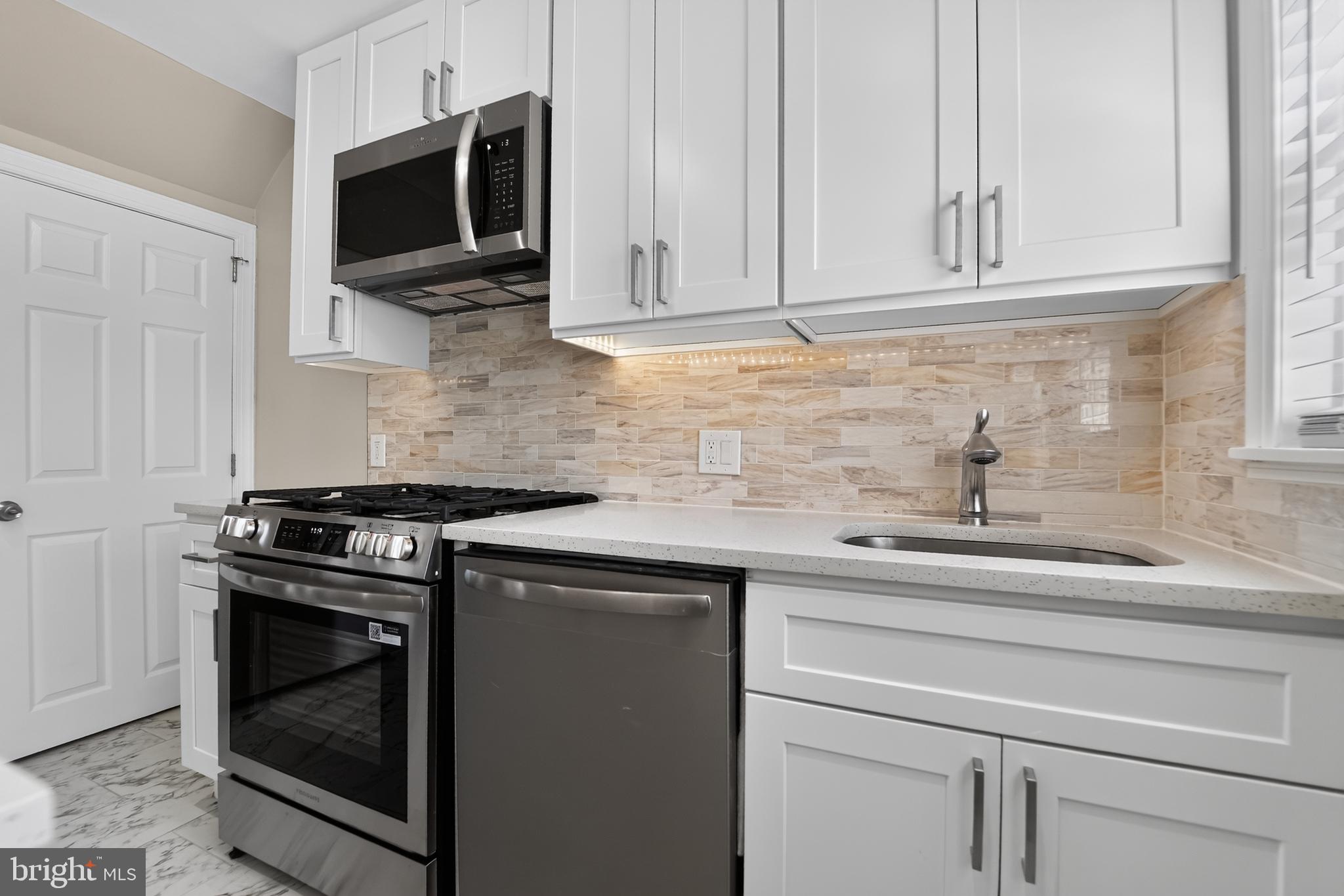 HAWTHORNE - Residential