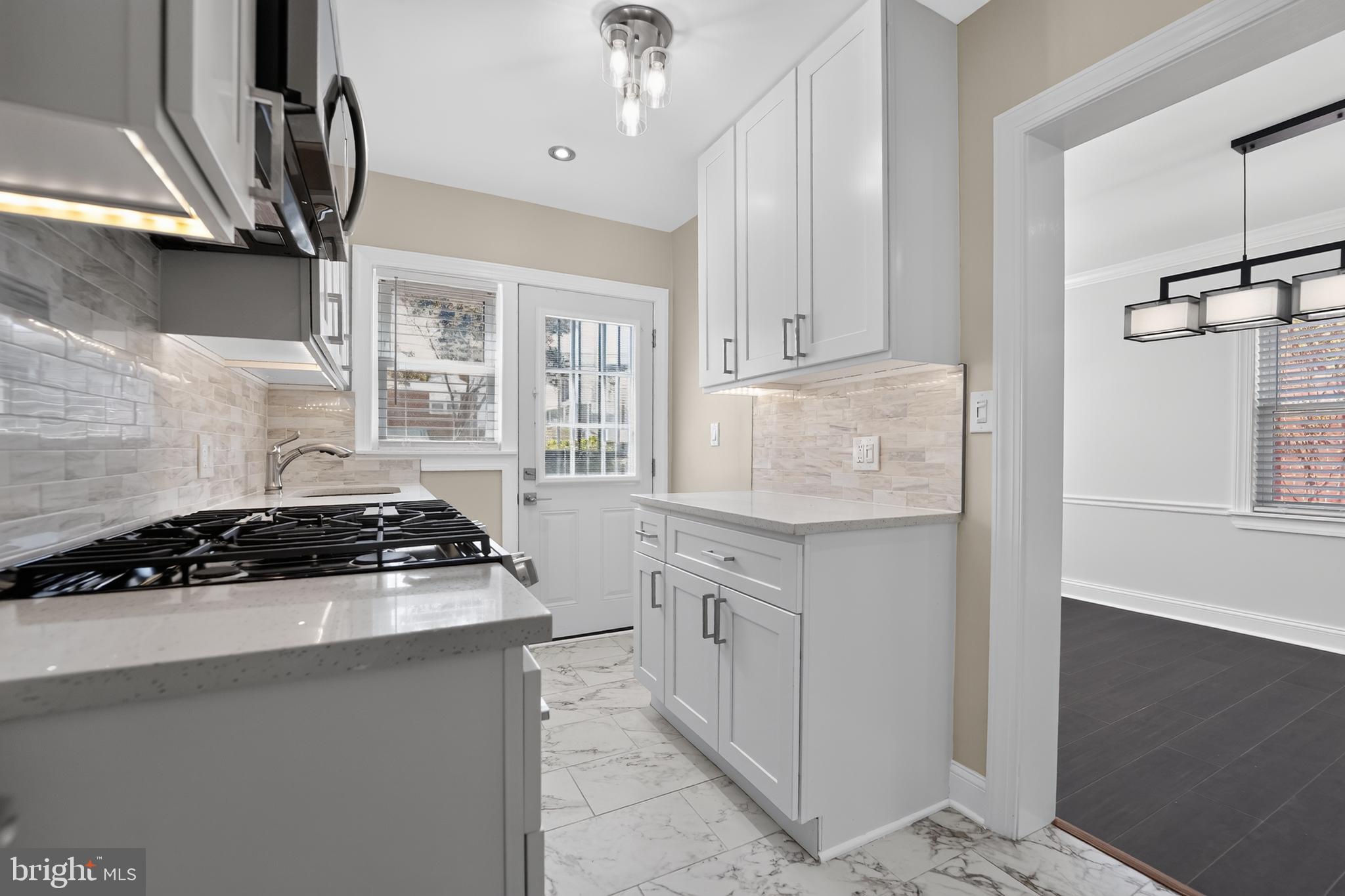 HAWTHORNE - Residential