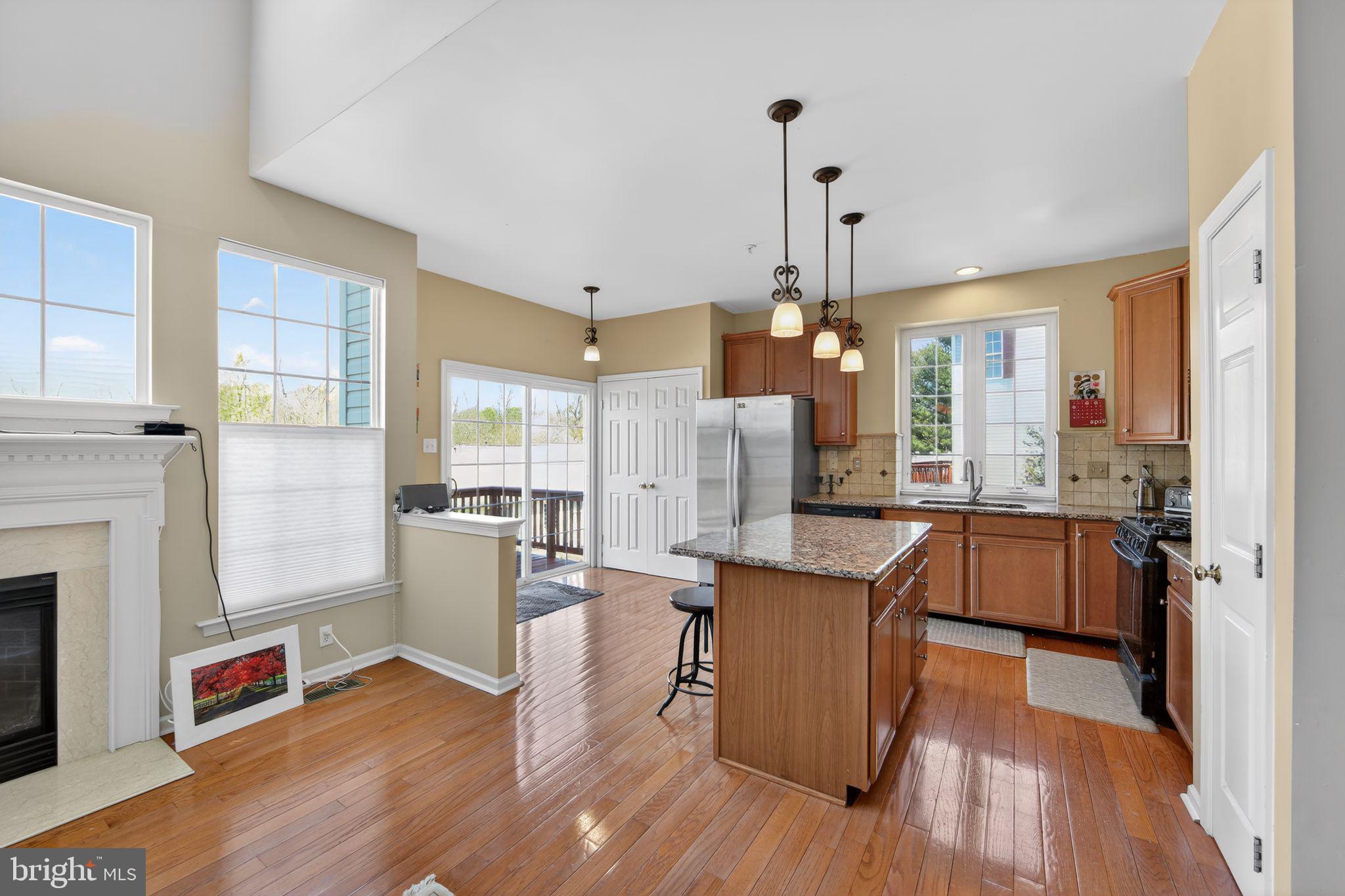 WHITELAND WOODS - Residential