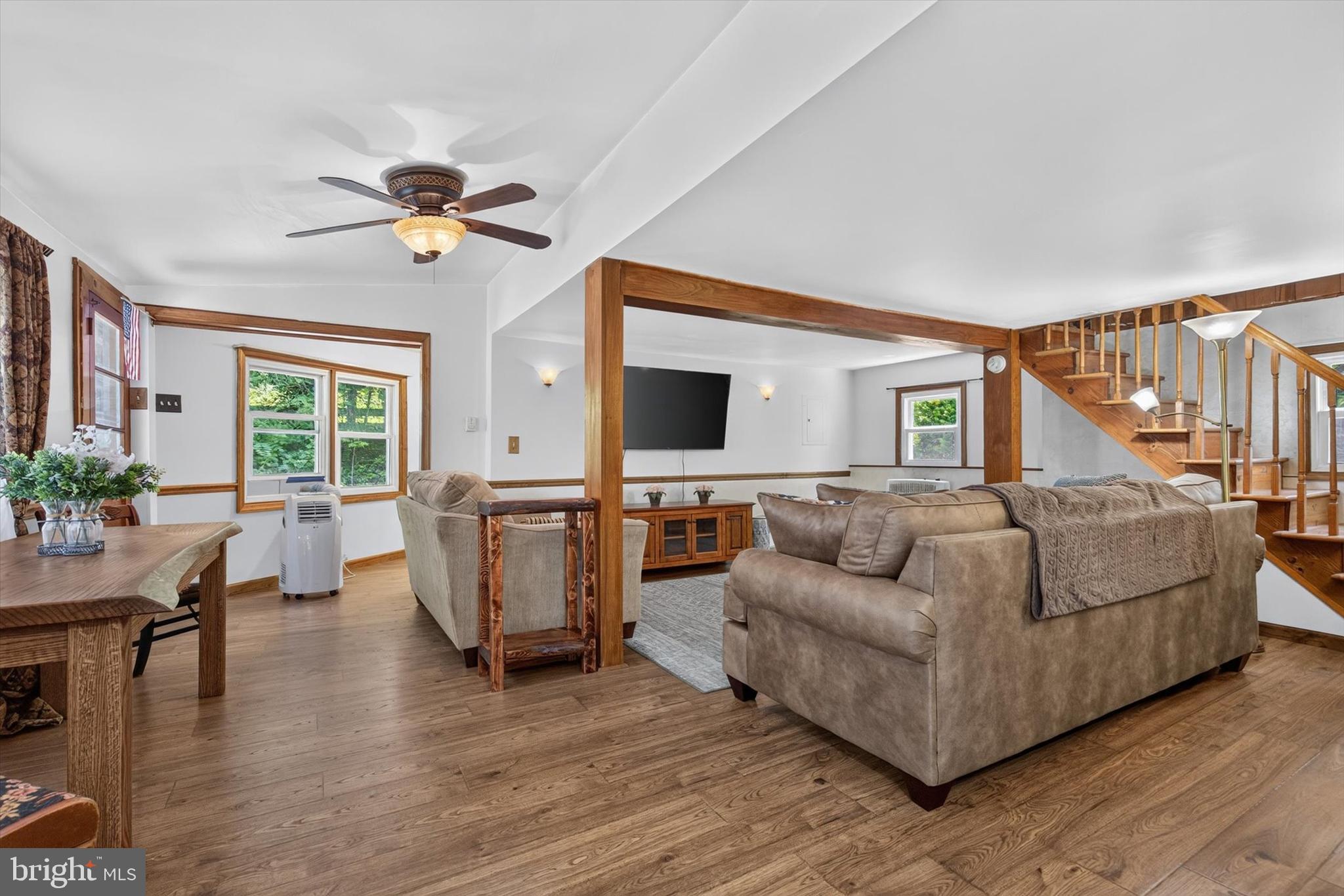 STONE GLEN - Residential