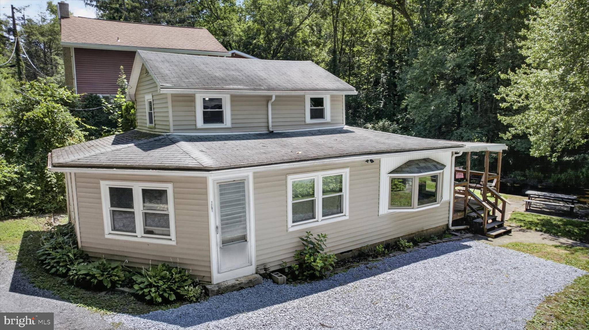 STONE GLEN - Residential