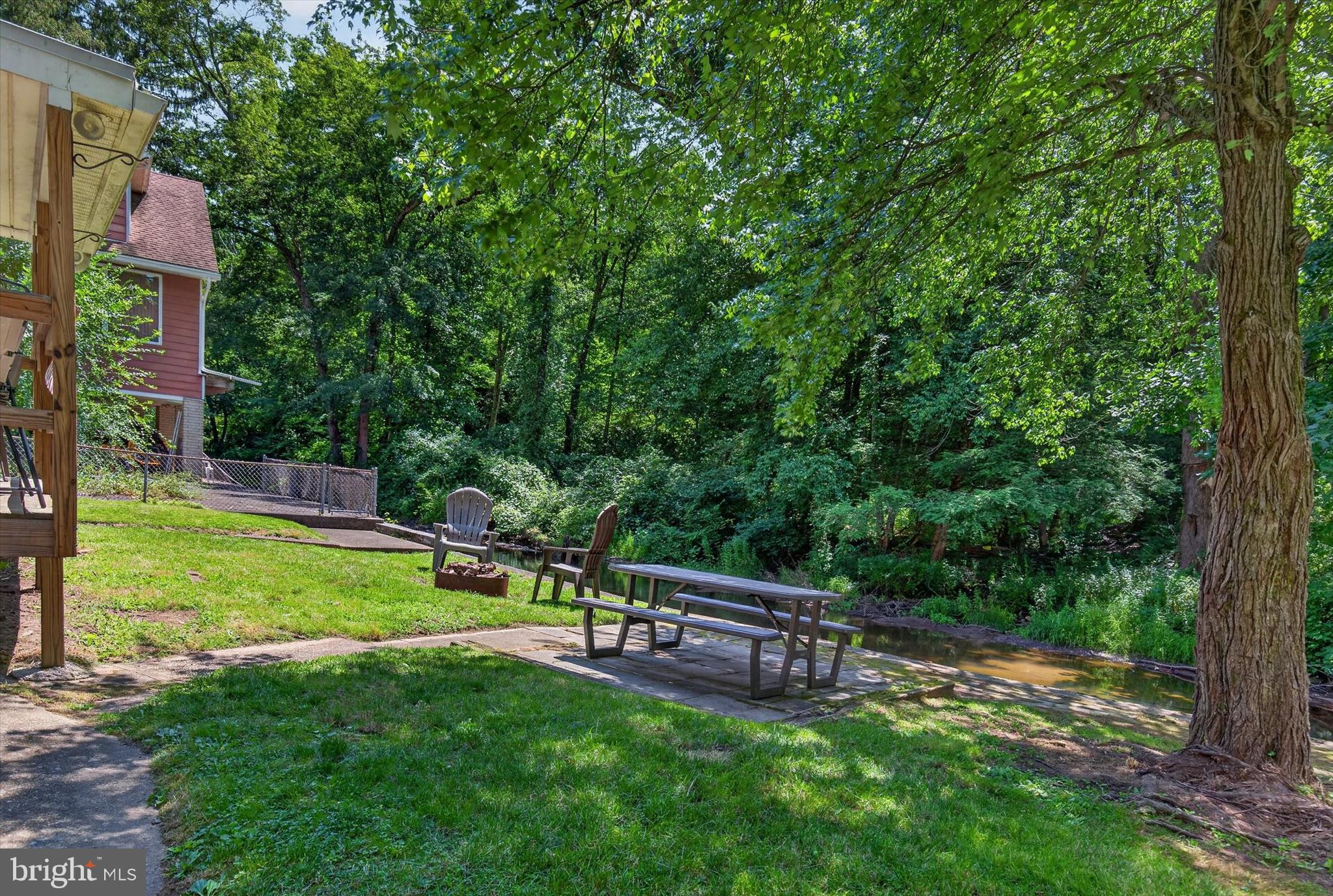 STONE GLEN - Residential