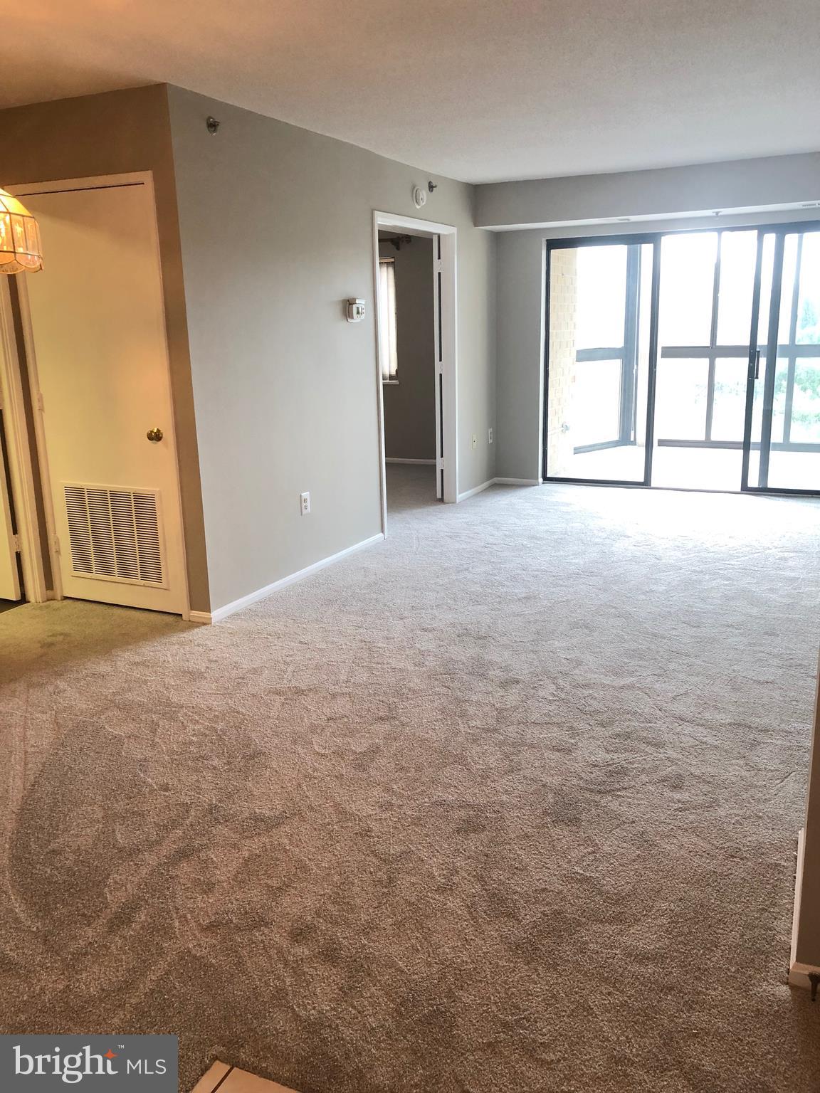 LEISURE WORLD - Residential Lease