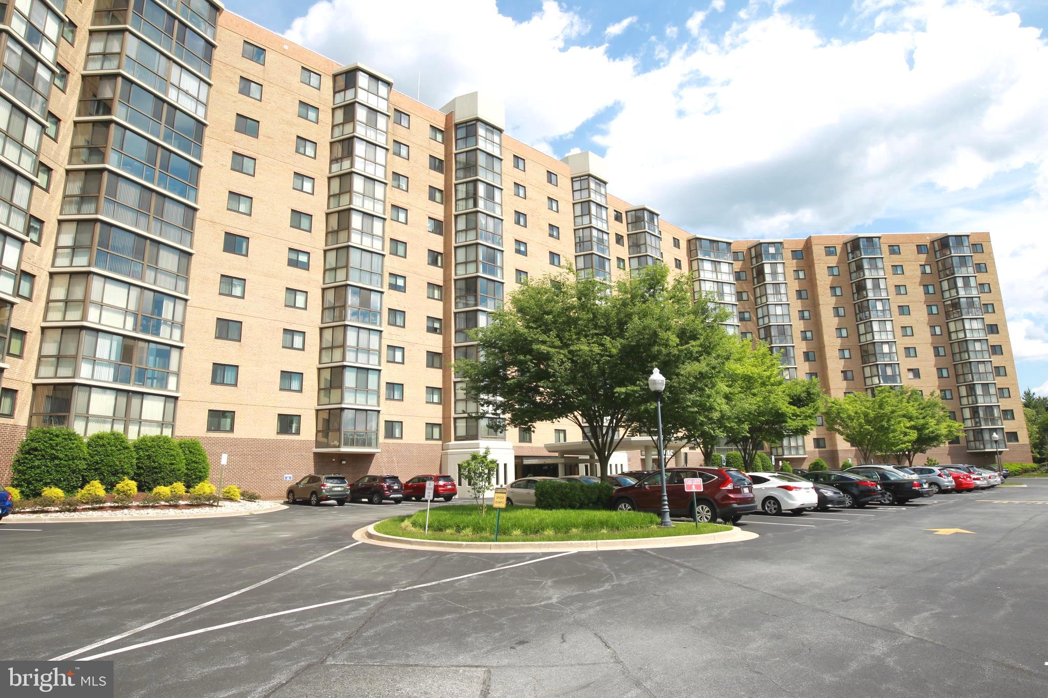 LEISURE WORLD - Residential Lease