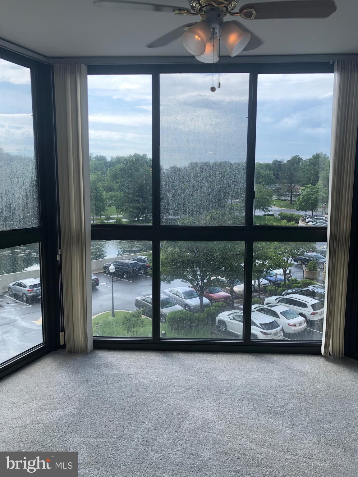 LEISURE WORLD - Residential Lease