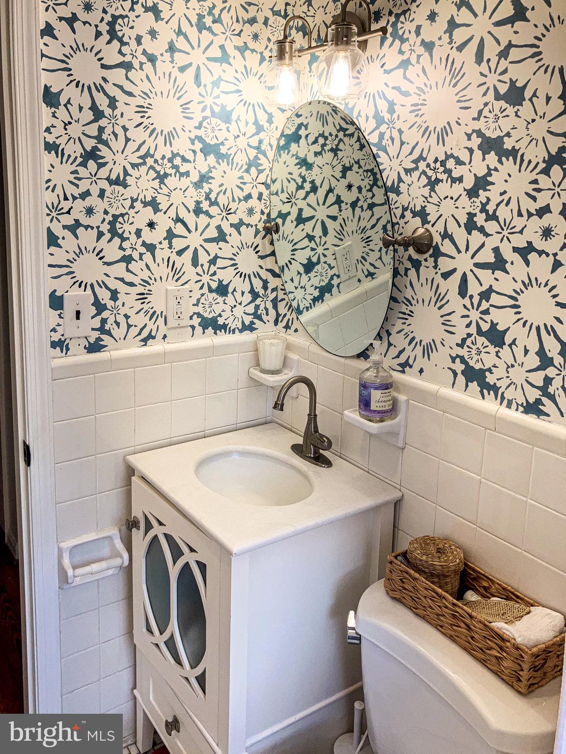 OLD TOWN ALEXANDRIA - Residential Lease