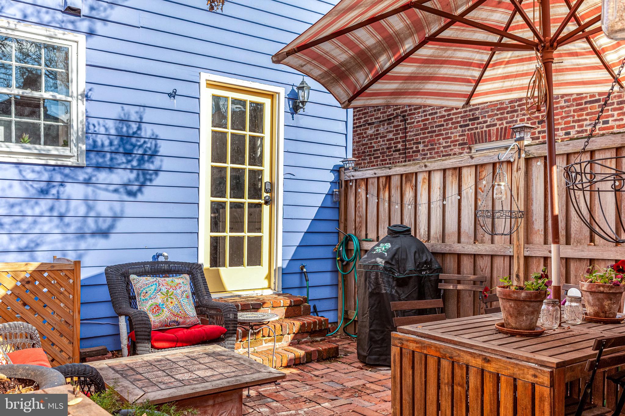 OLD TOWN ALEXANDRIA - Residential Lease