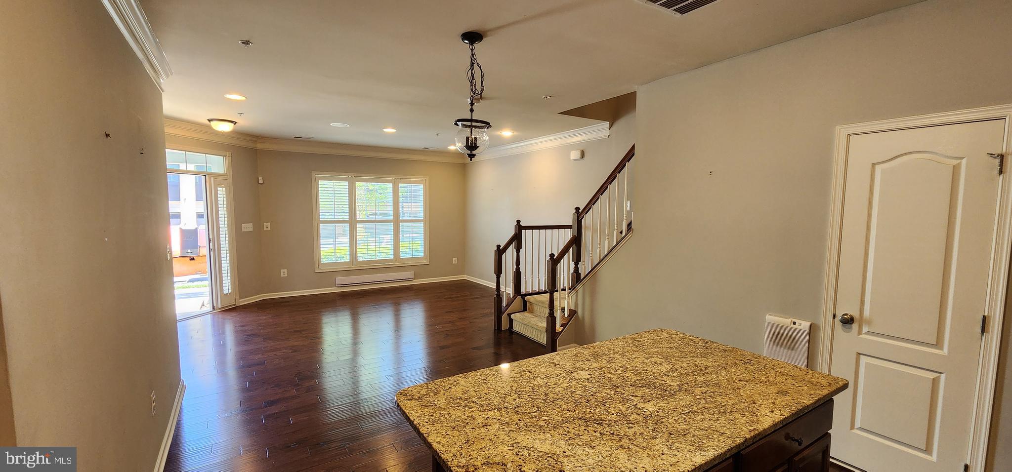BUCKINGHAM AT LOUDOUN VALLEY - Residential Lease