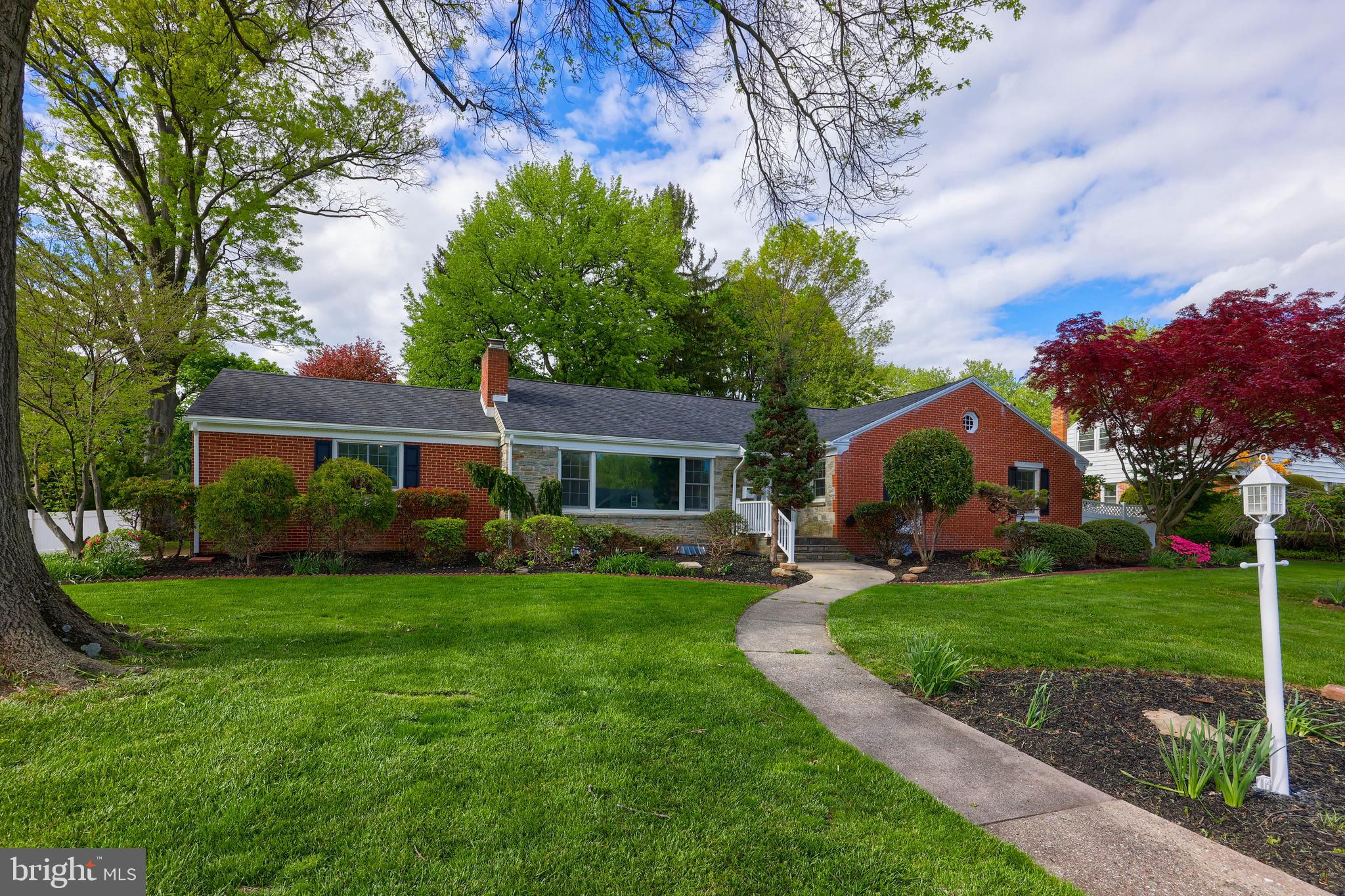 OLD EAST YORK - Residential
