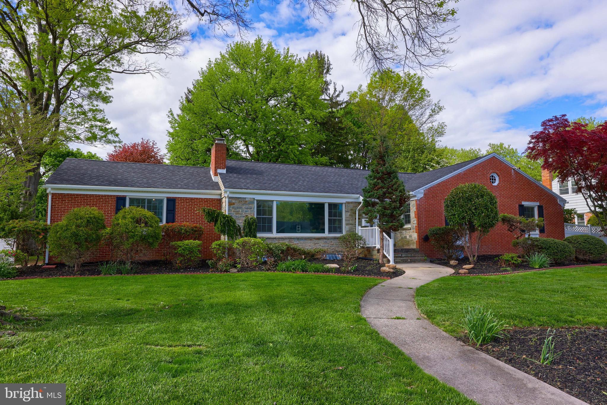 OLD EAST YORK - Residential