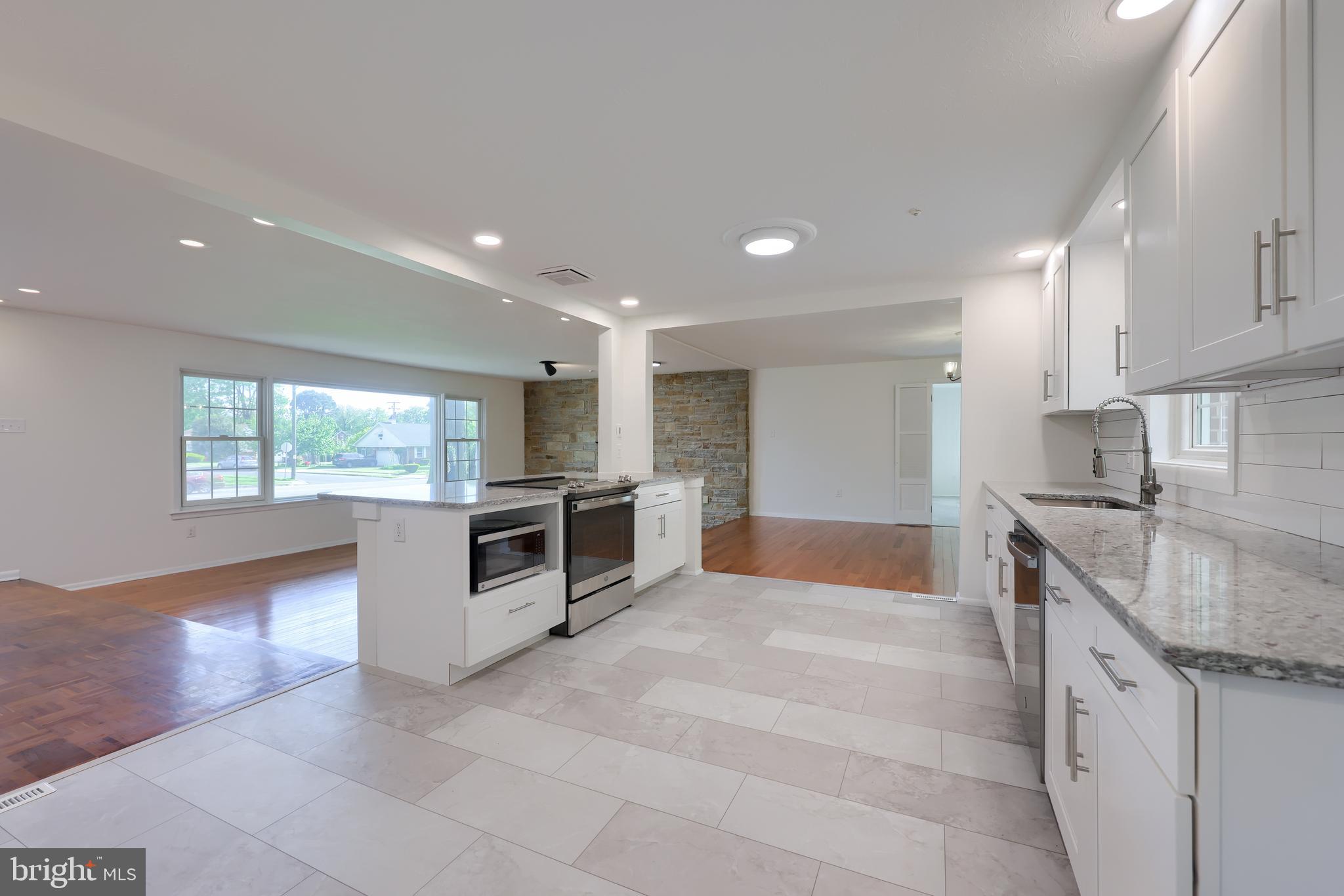 OLD EAST YORK - Residential