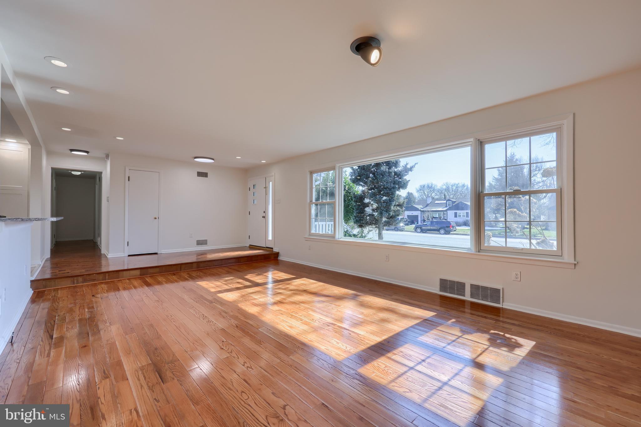 OLD EAST YORK - Residential
