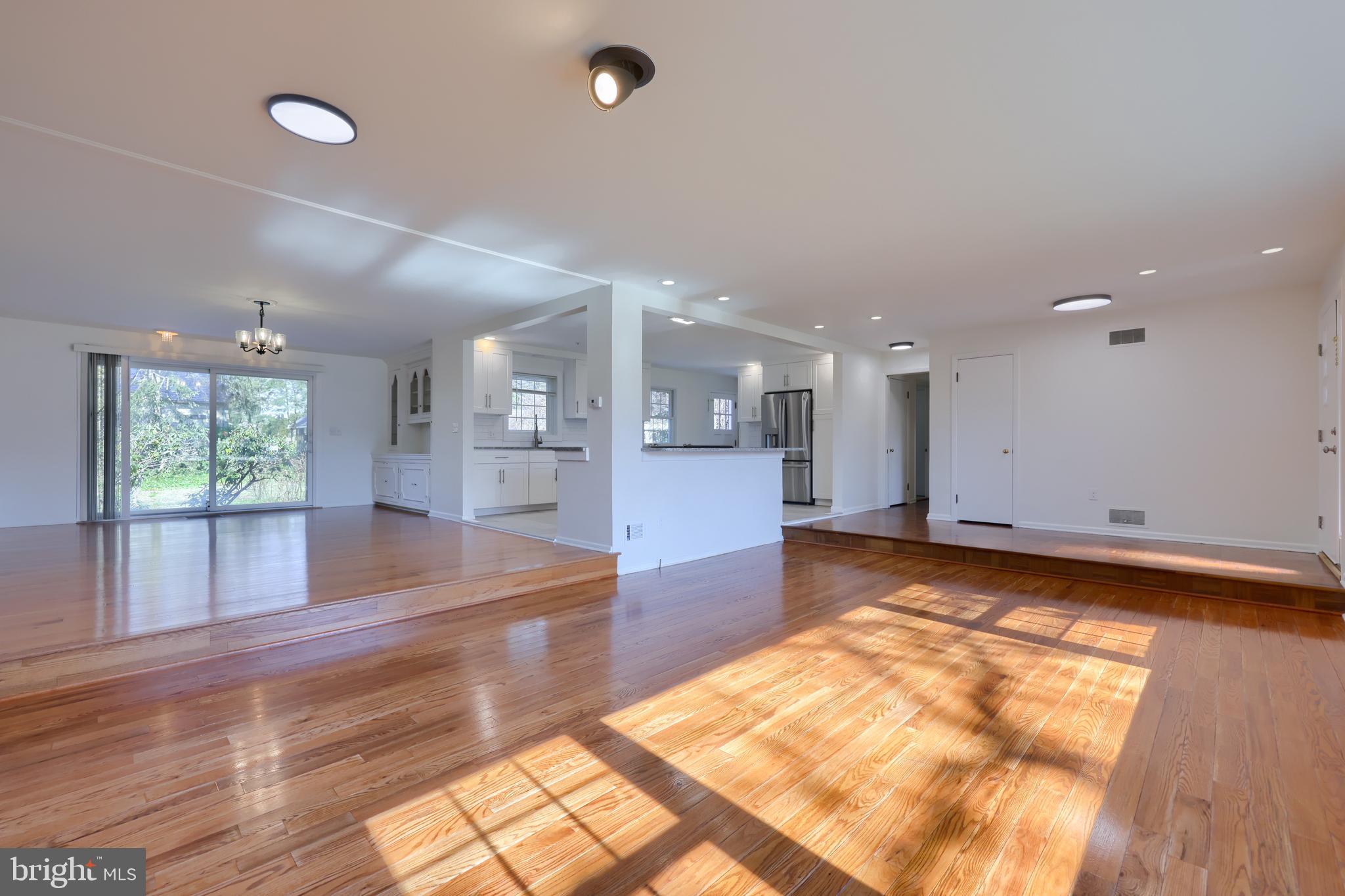 OLD EAST YORK - Residential