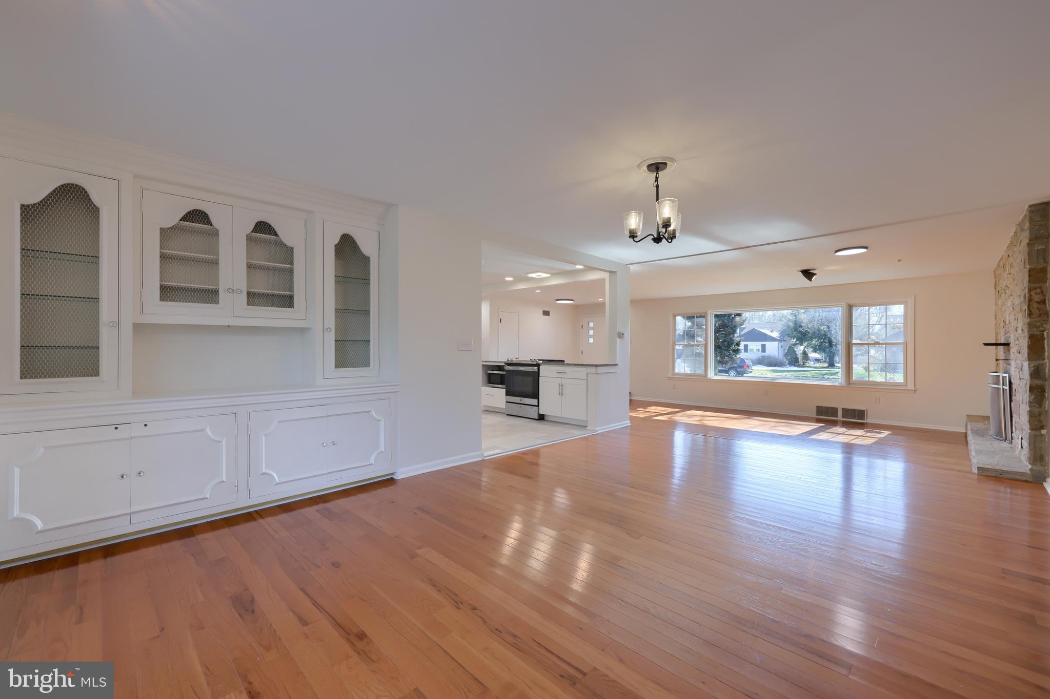 OLD EAST YORK - Residential