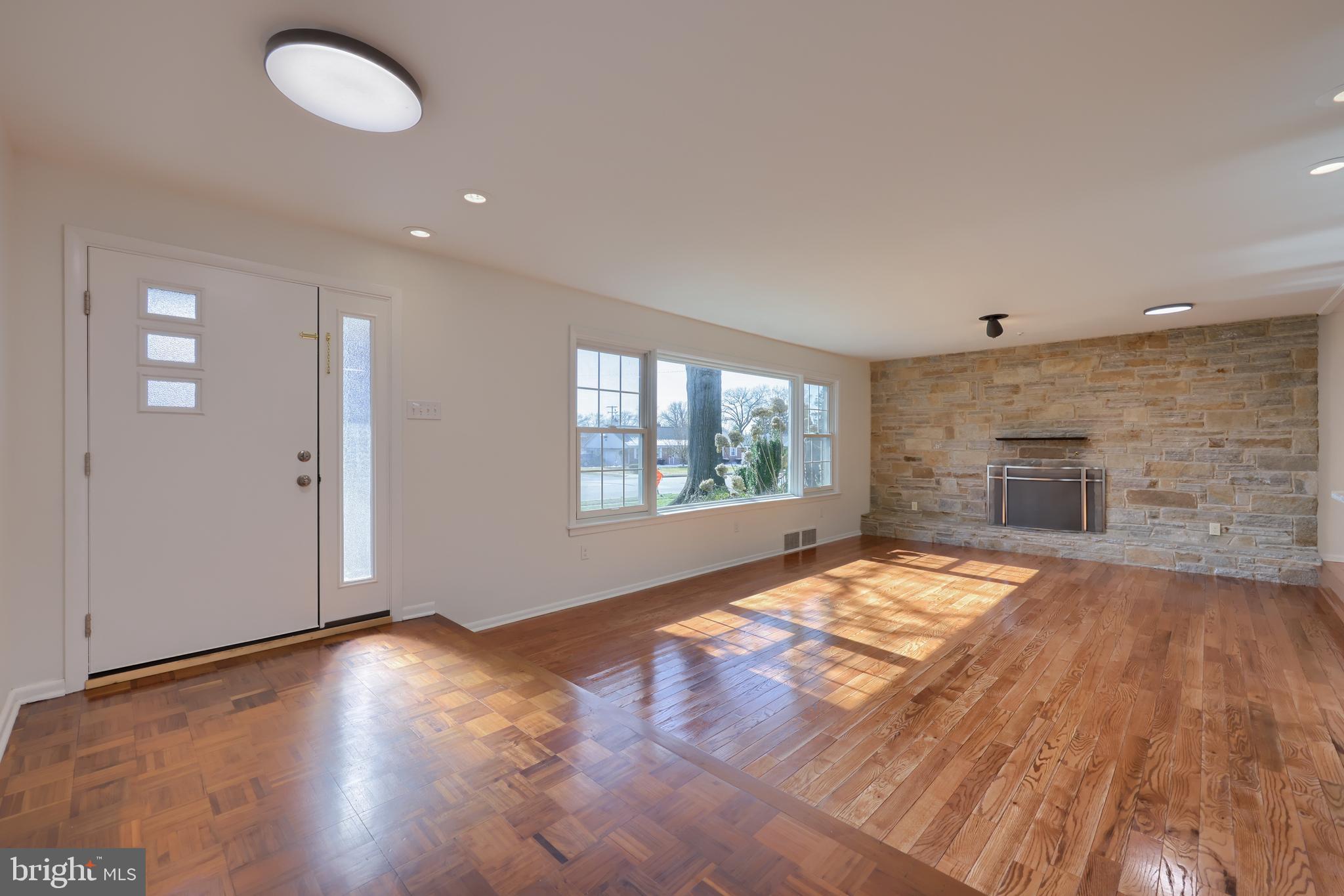 OLD EAST YORK - Residential