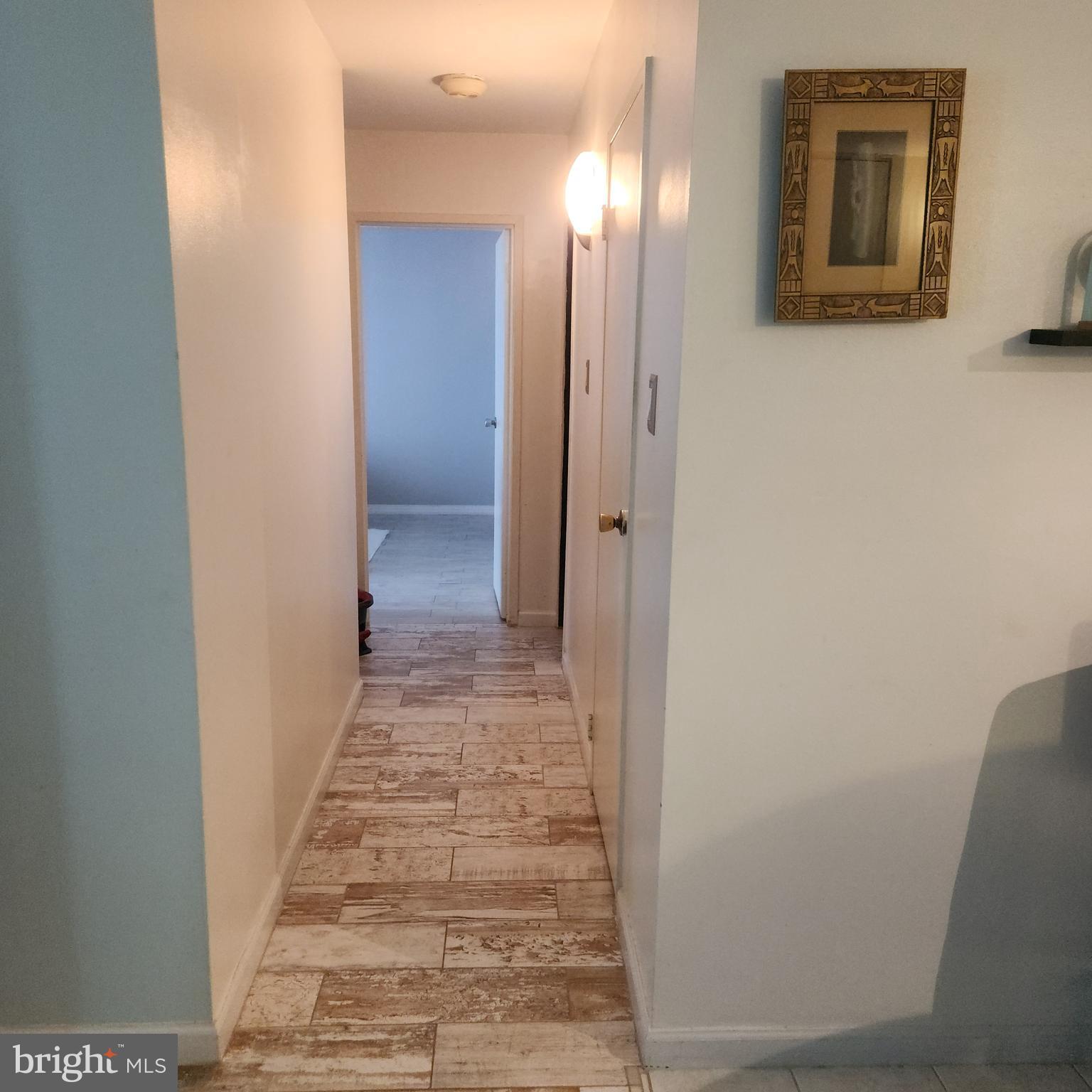 PLYMOUTH HILL - Residential