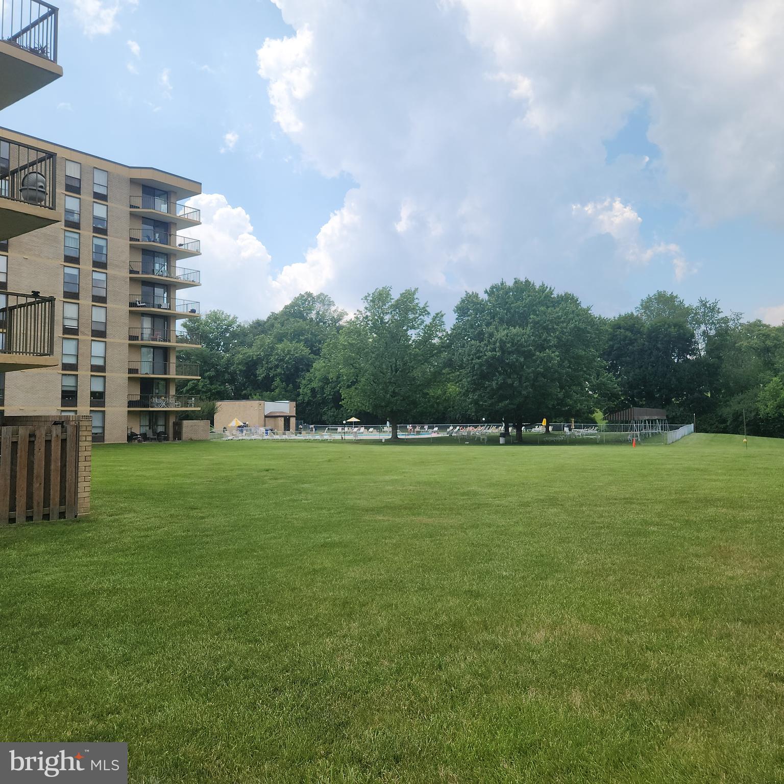 PLYMOUTH HILL - Residential