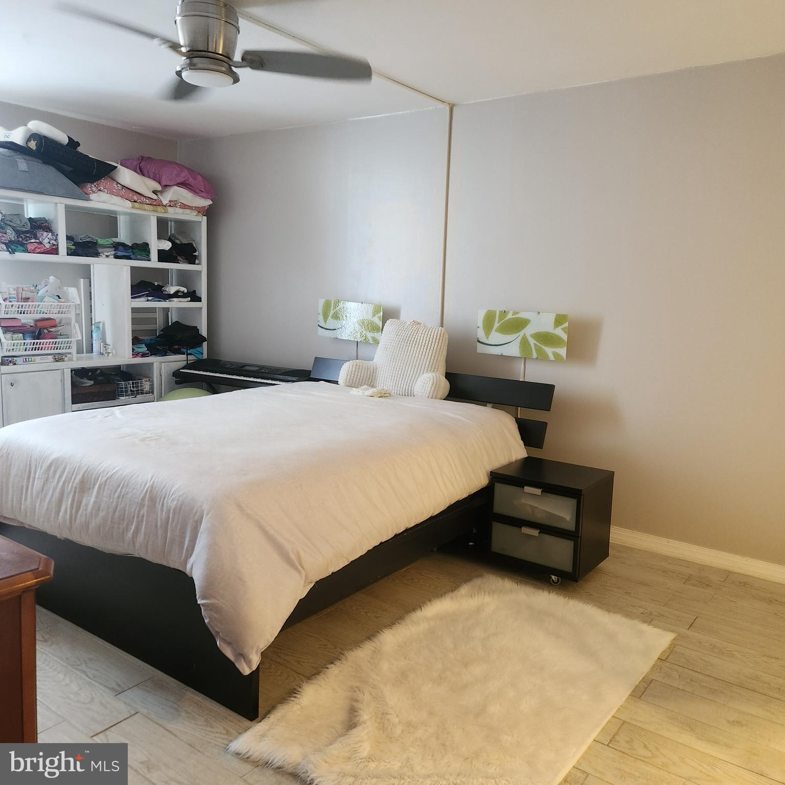 PLYMOUTH HILL - Residential