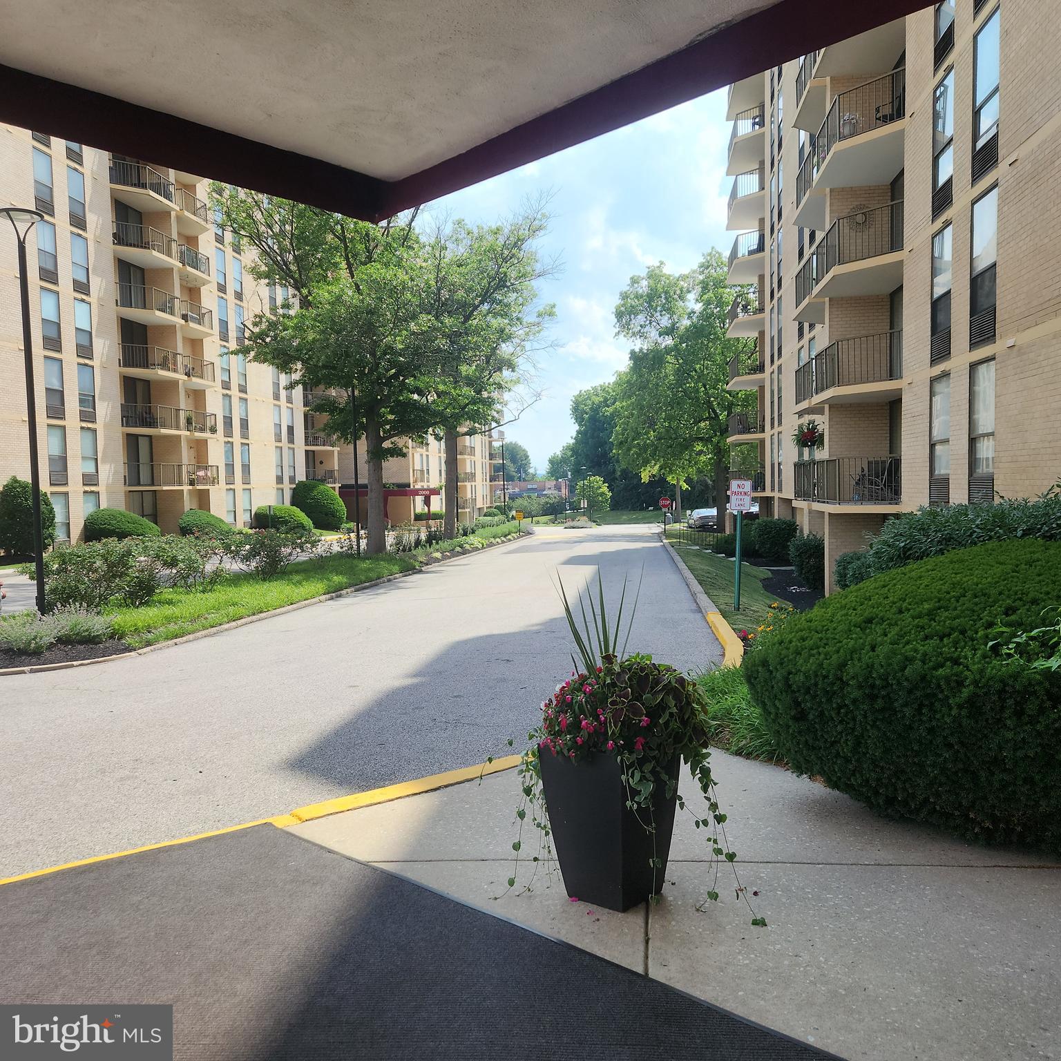 PLYMOUTH HILL - Residential