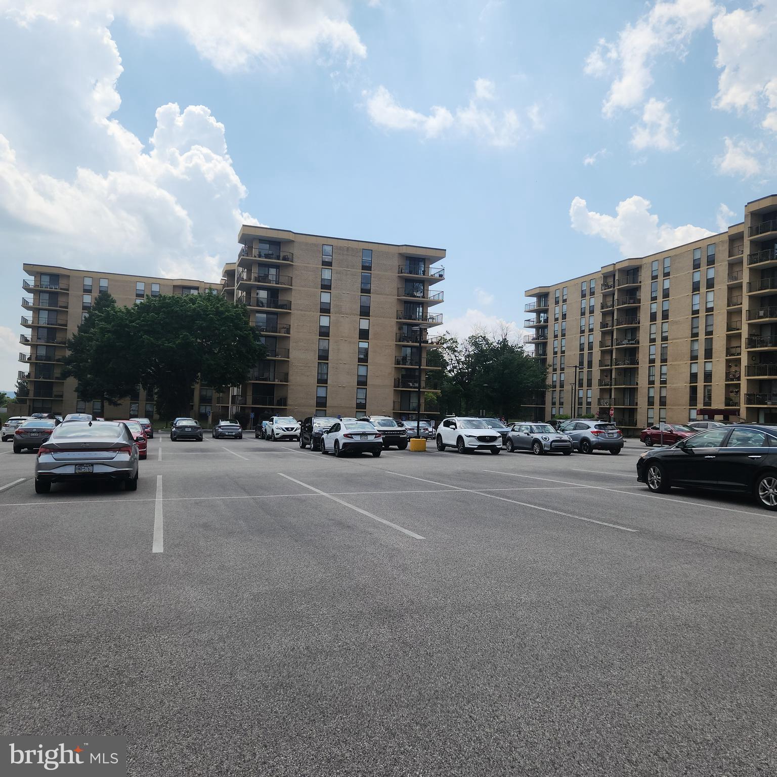 PLYMOUTH HILL - Residential