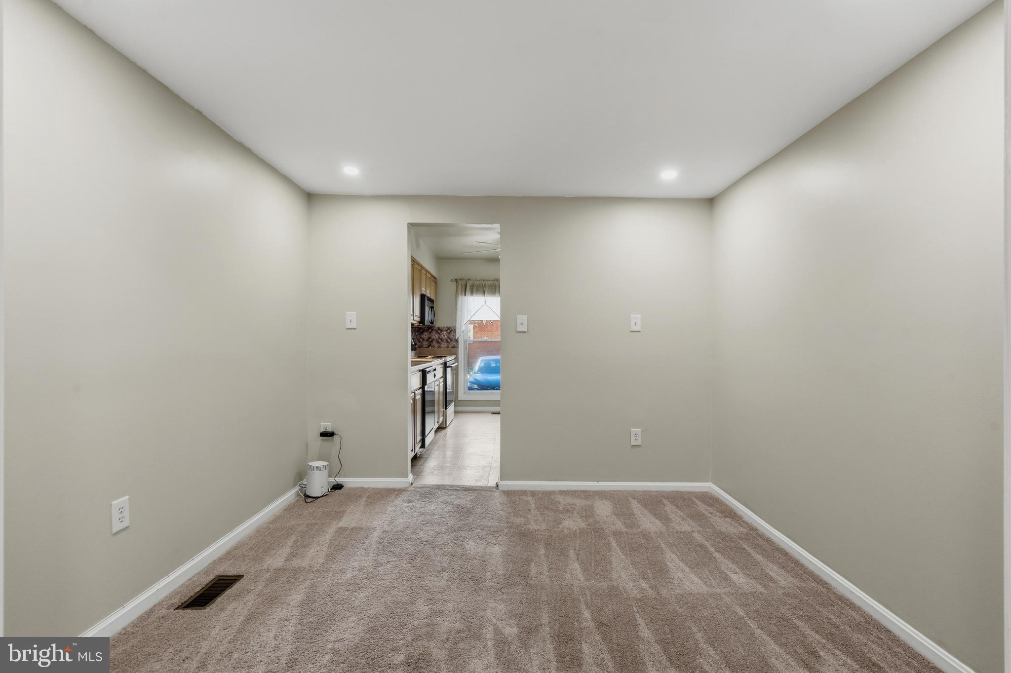 POINT OF WOODS - Residential