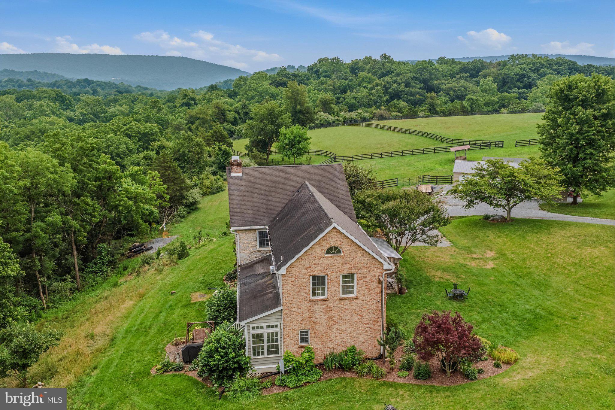 STONEWALL ESTATES - Residential