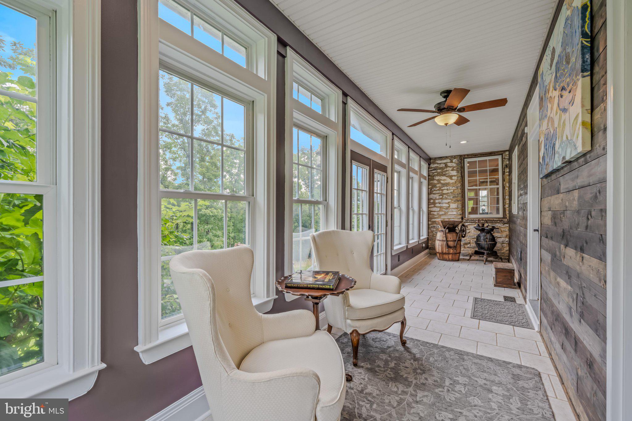 STONEWALL ESTATES - Residential