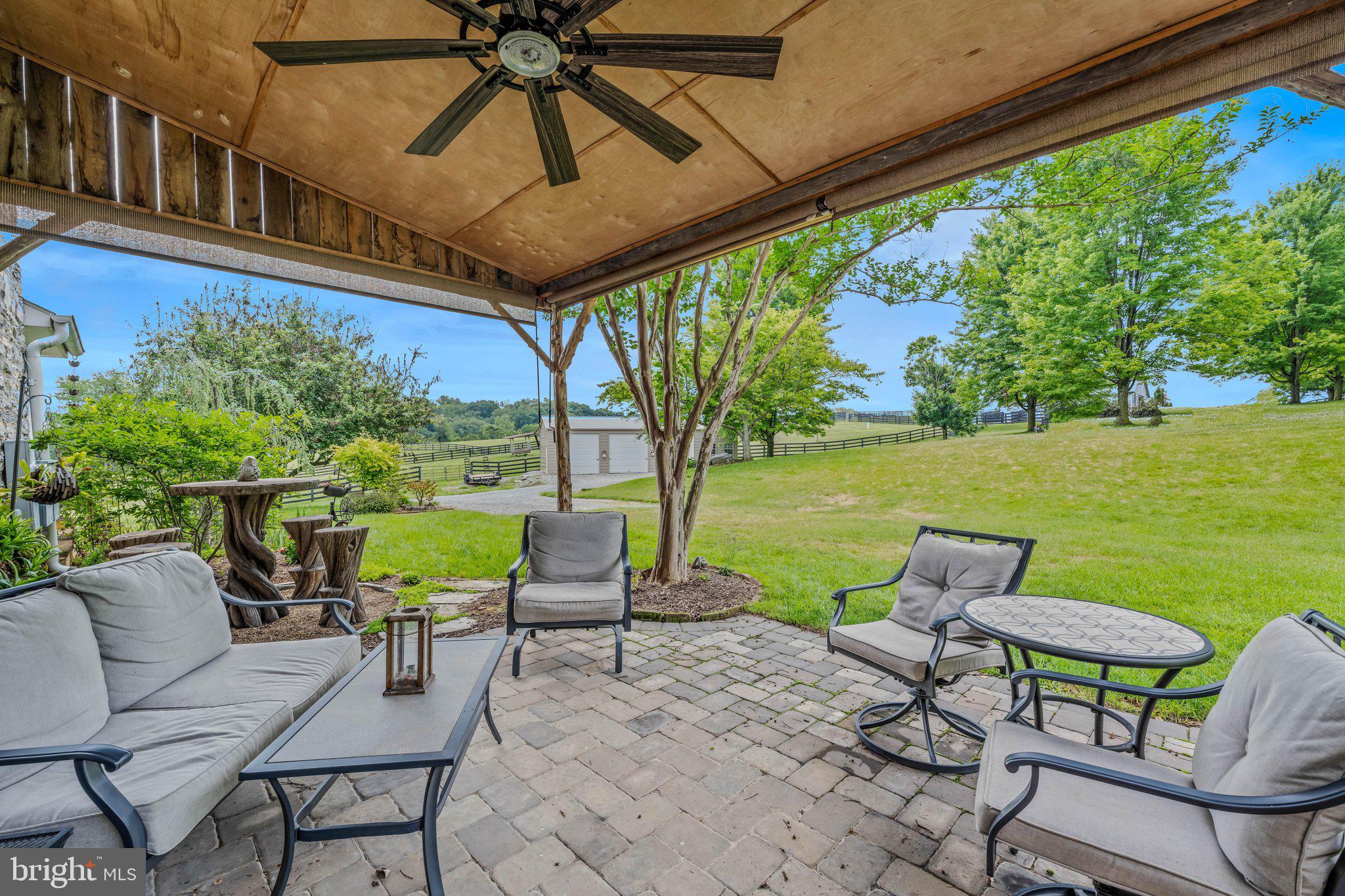 STONEWALL ESTATES - Residential