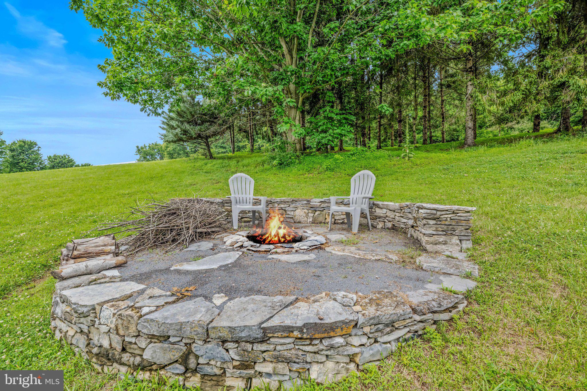 STONEWALL ESTATES - Residential