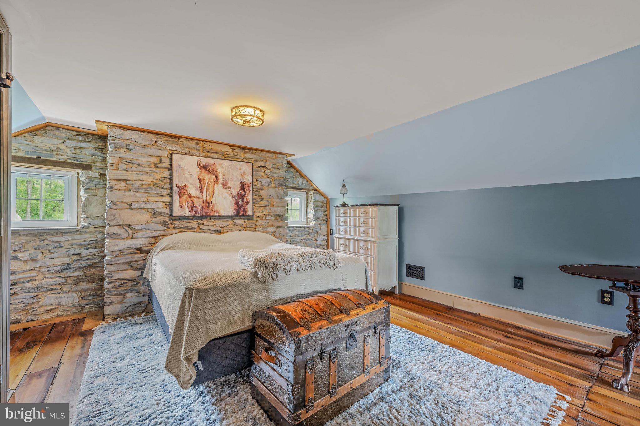 STONEWALL ESTATES - Residential