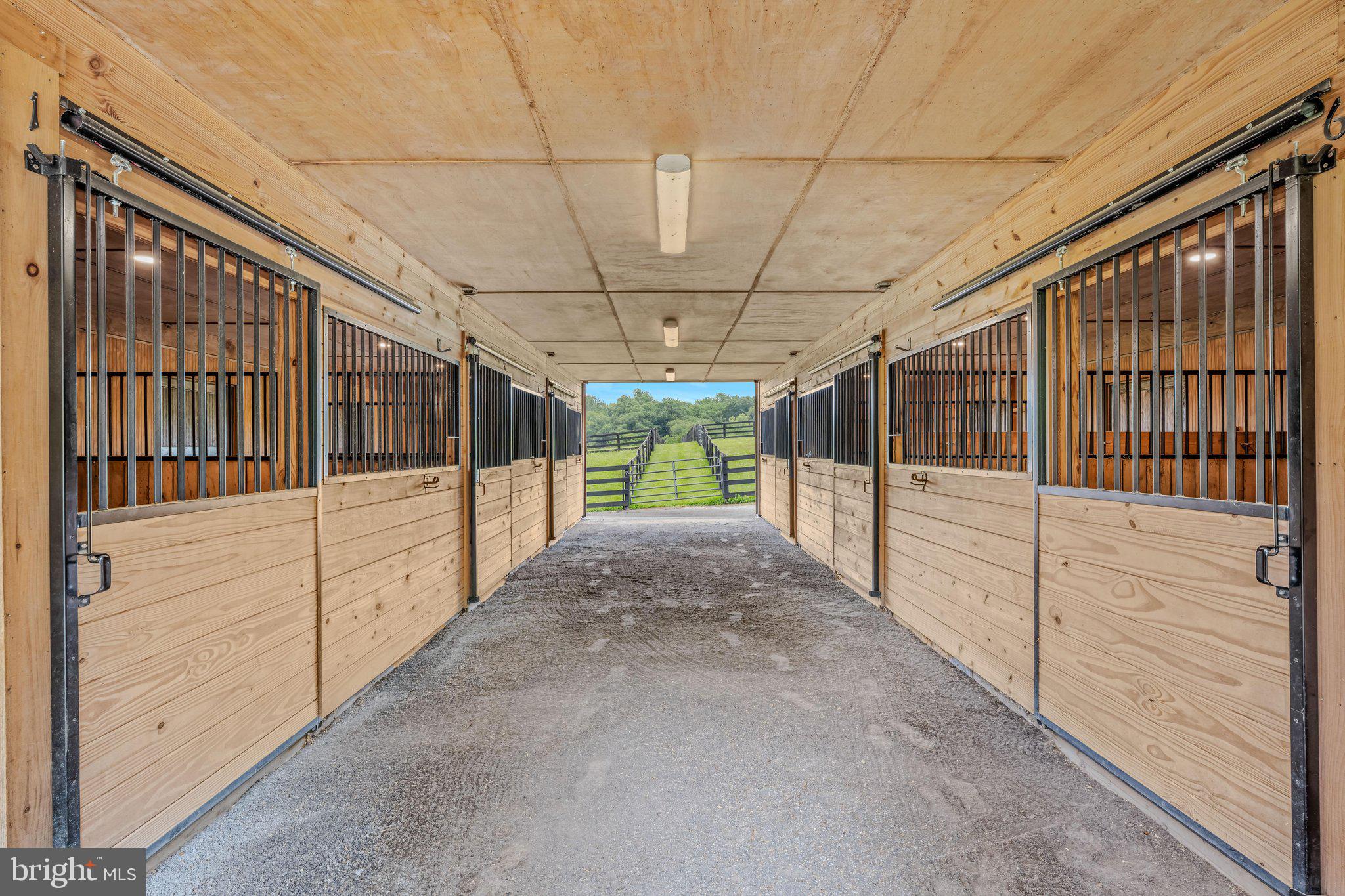 STONEWALL ESTATES - Residential