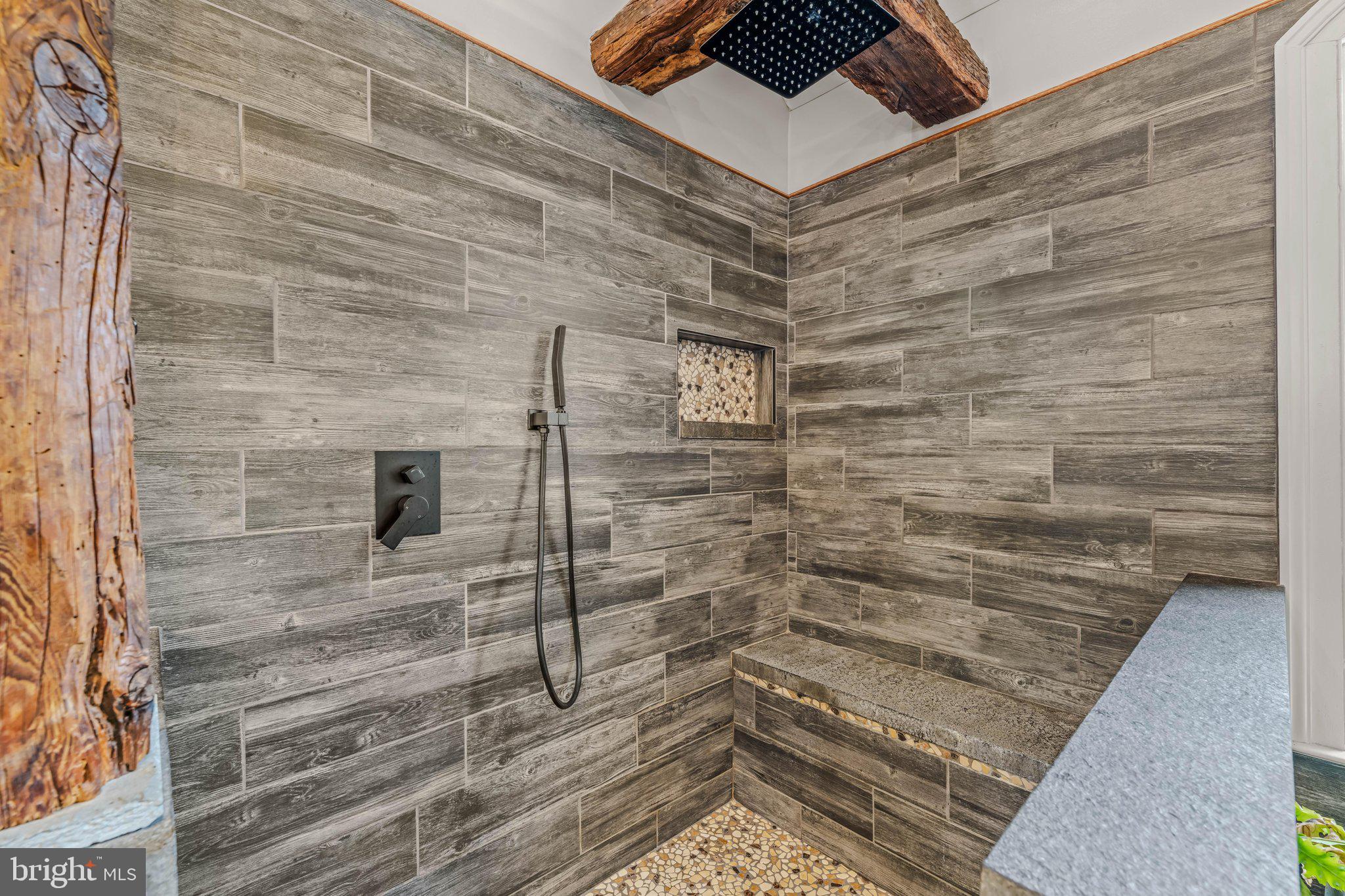 STONEWALL ESTATES - Residential