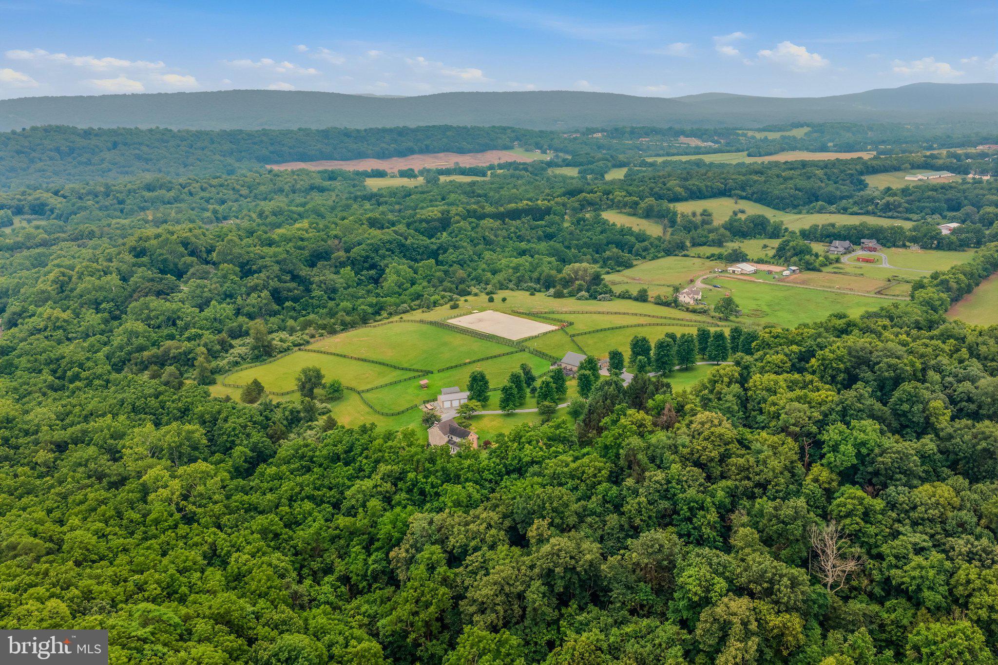 STONEWALL ESTATES - Residential