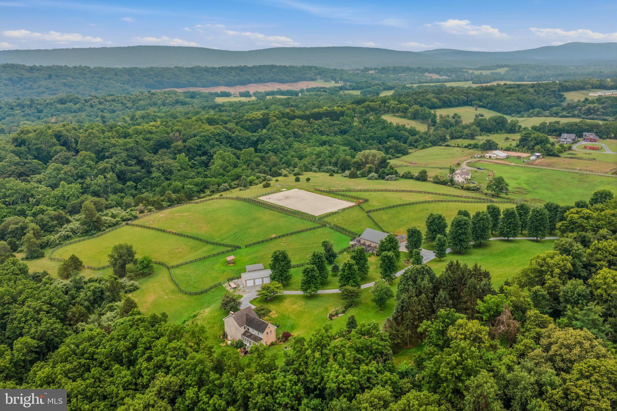 STONEWALL ESTATES - Residential