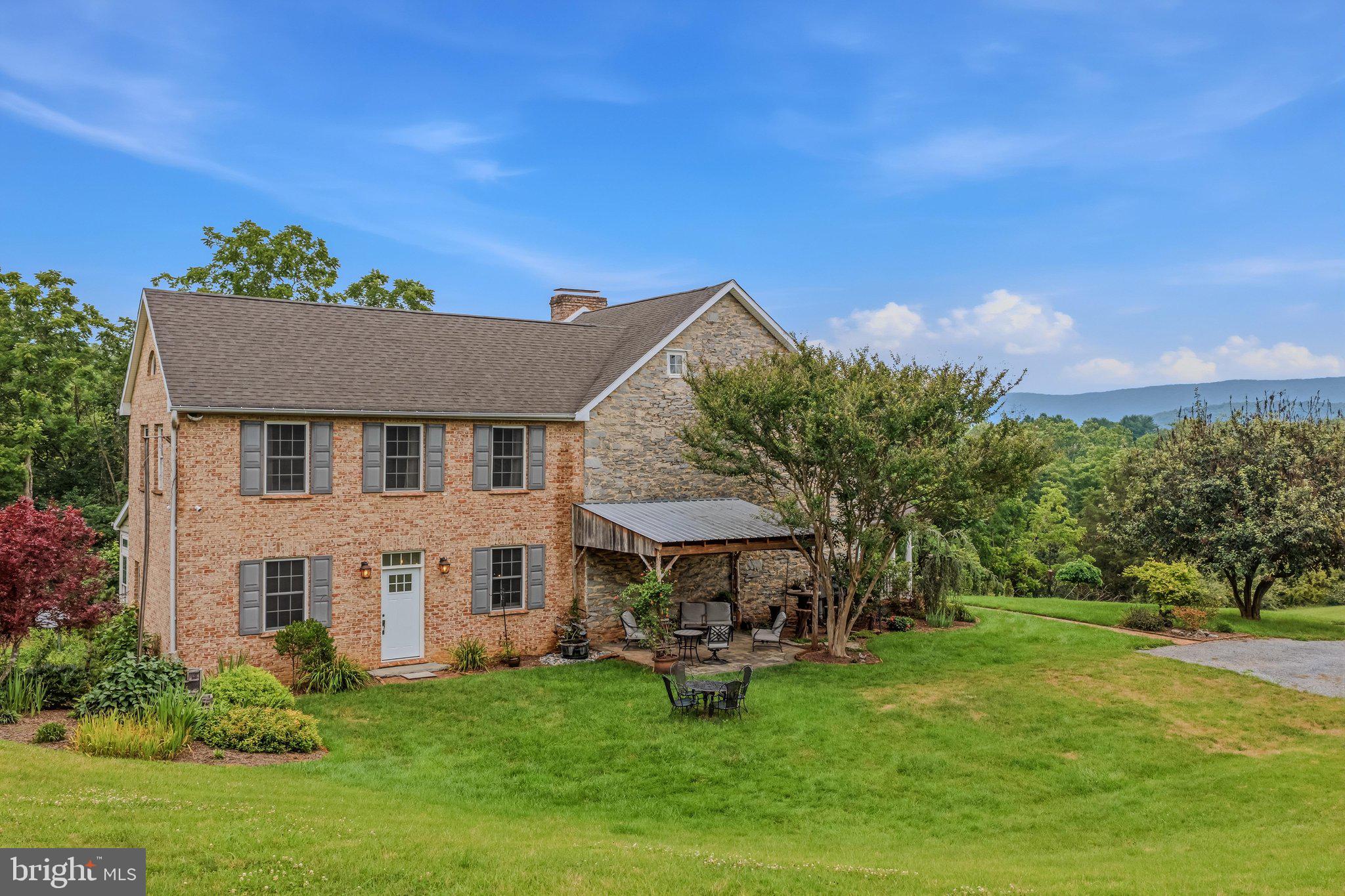 STONEWALL ESTATES - Residential