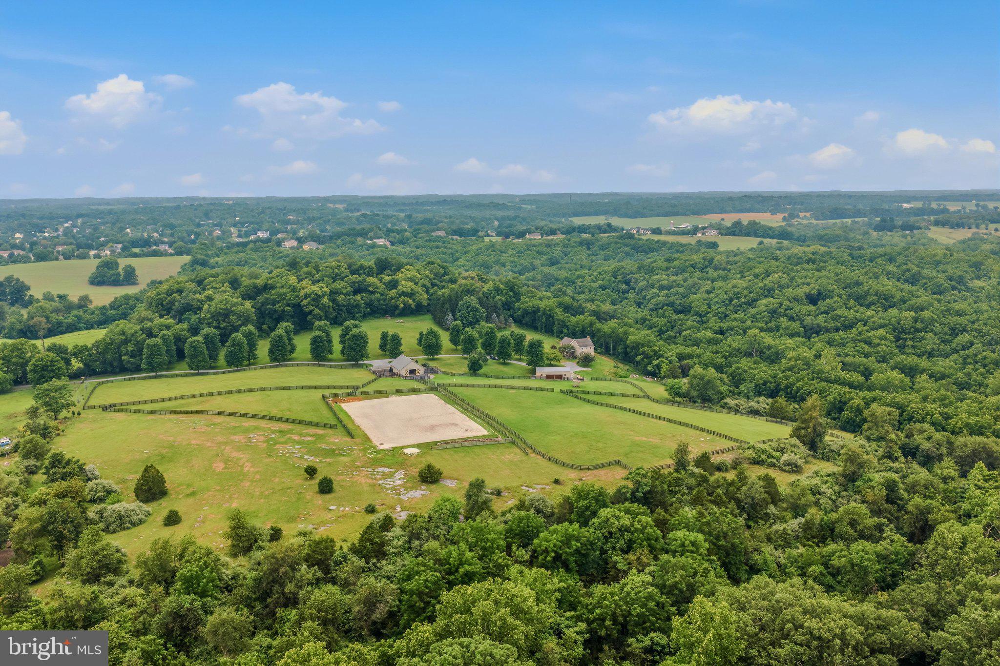 STONEWALL ESTATES - Residential