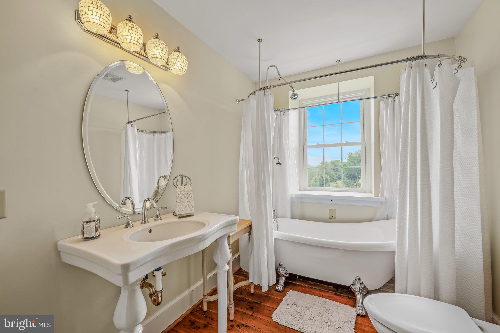 STONEWALL ESTATES - Residential