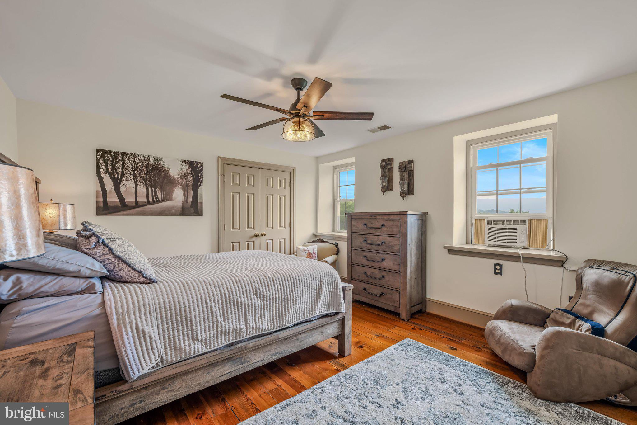 STONEWALL ESTATES - Residential