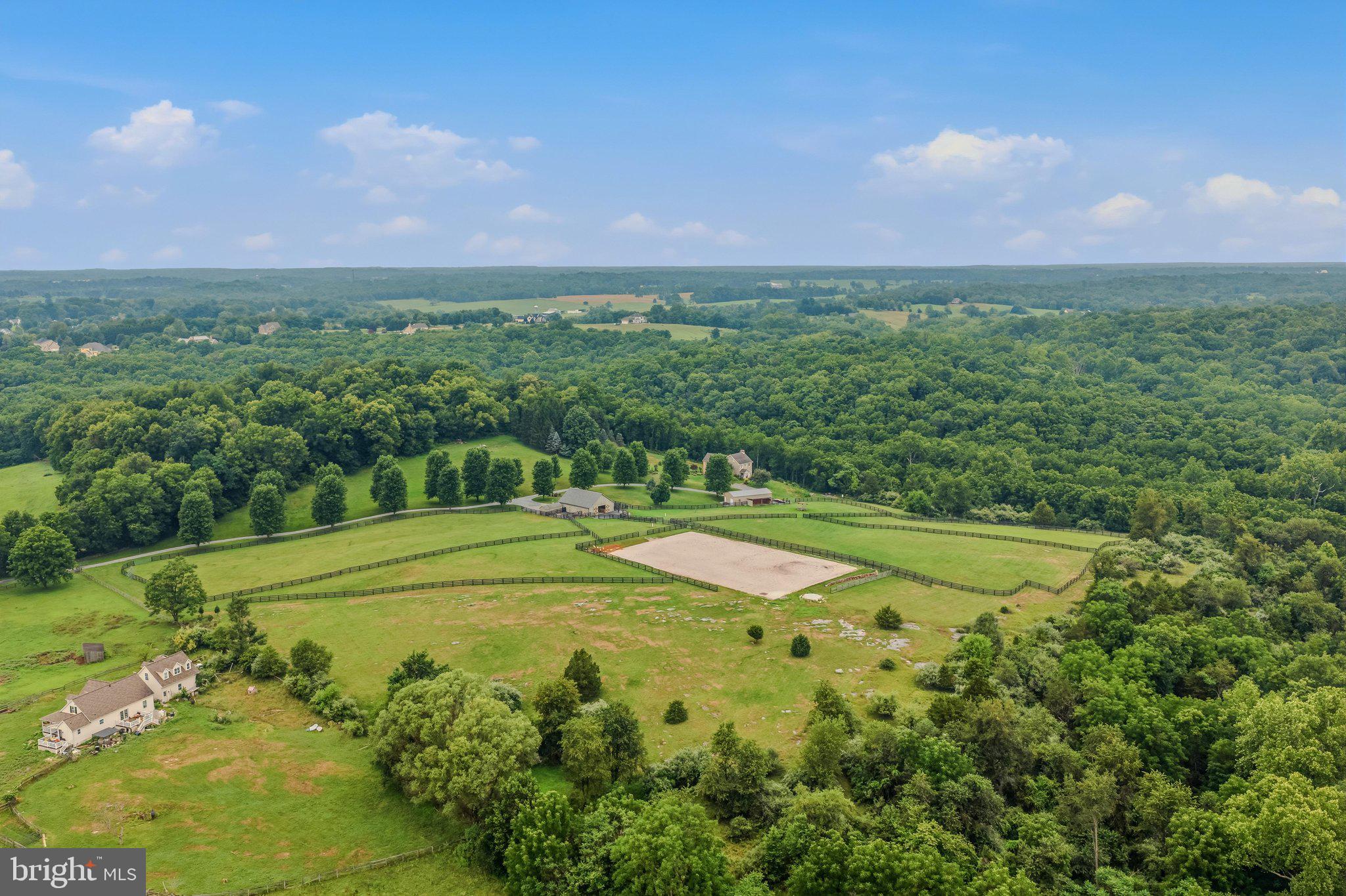 STONEWALL ESTATES - Residential