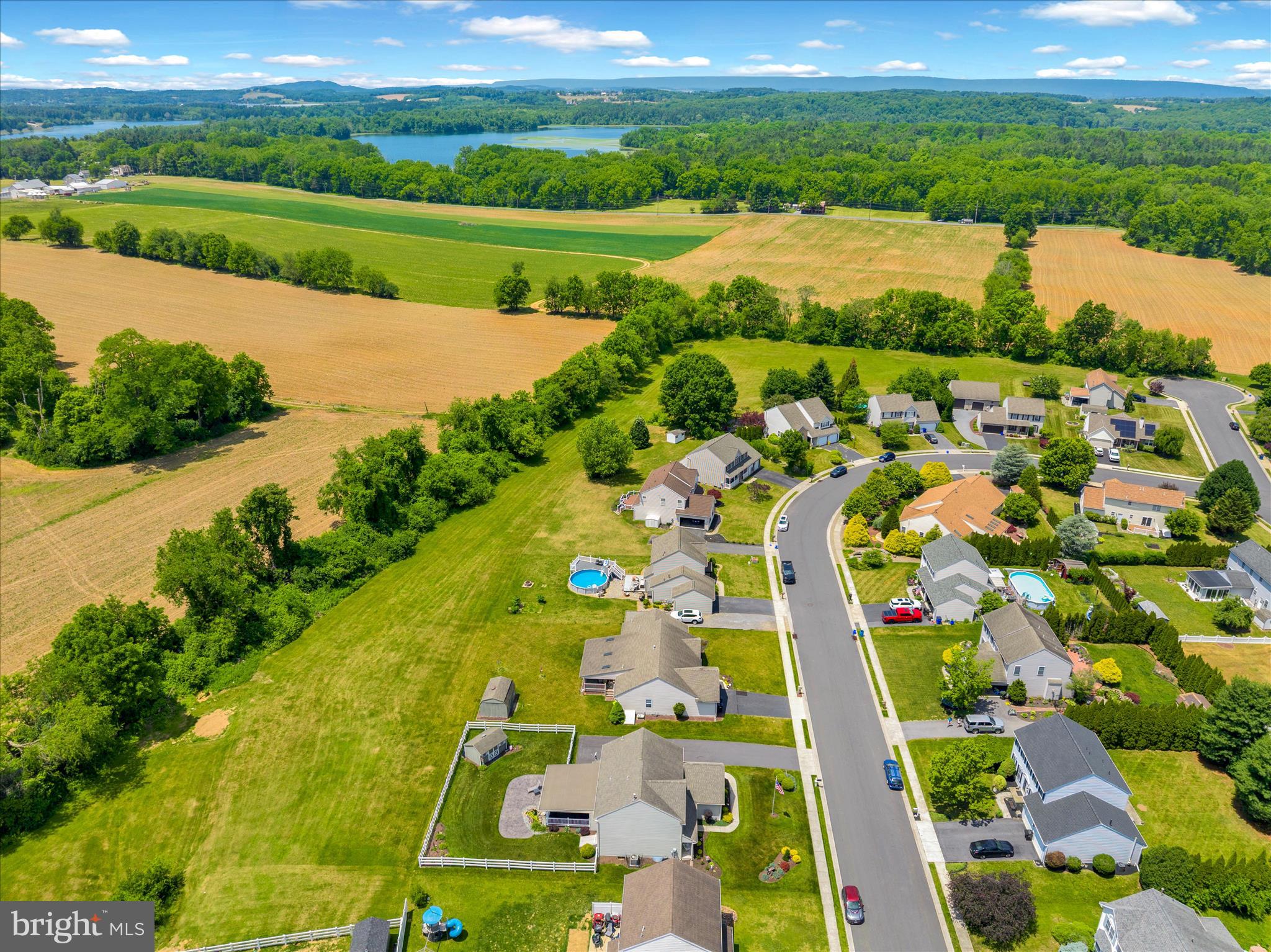 ONTELAUNEE HEIGHTS - Residential