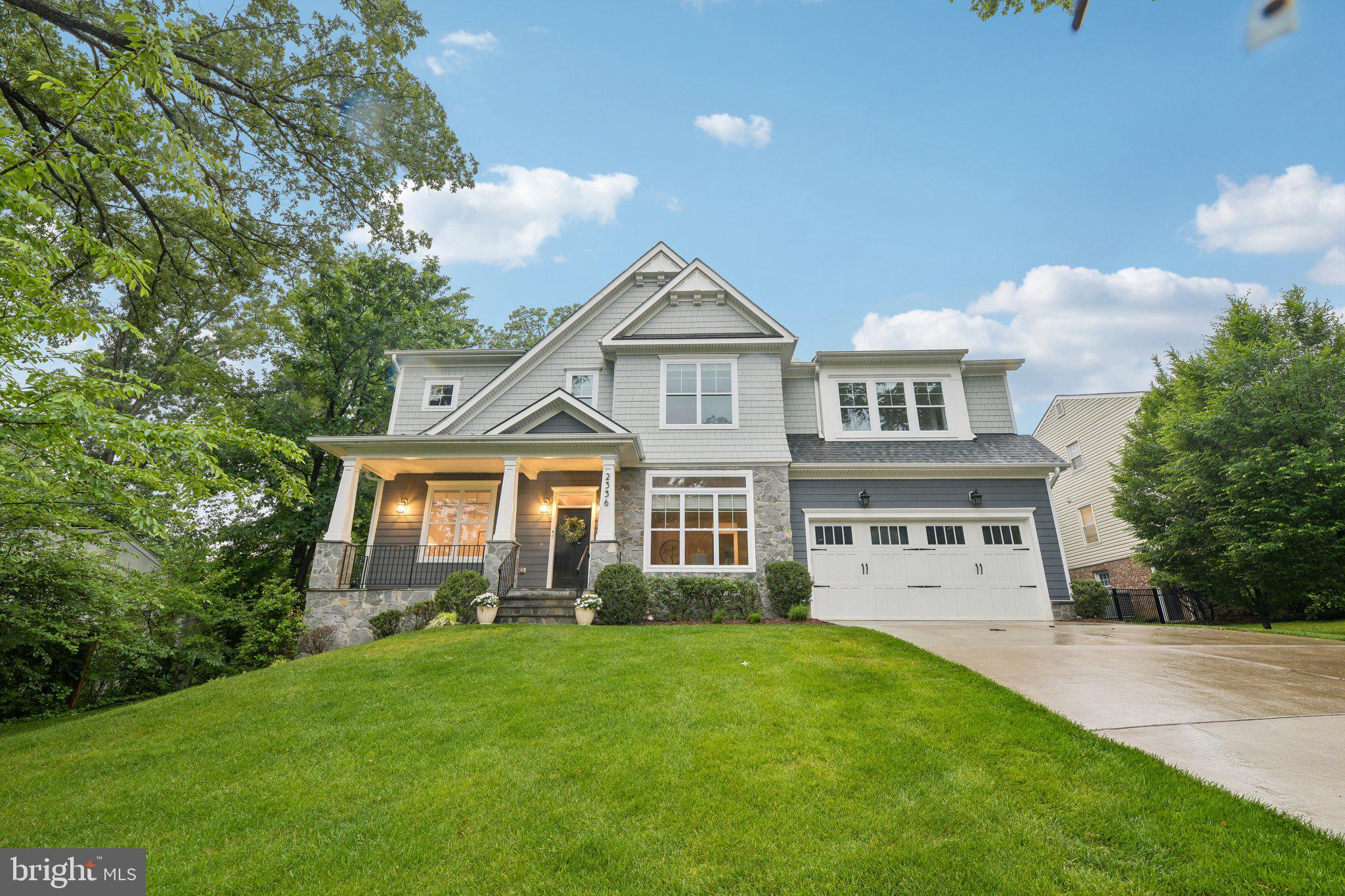MOUNT DANIEL - Residential