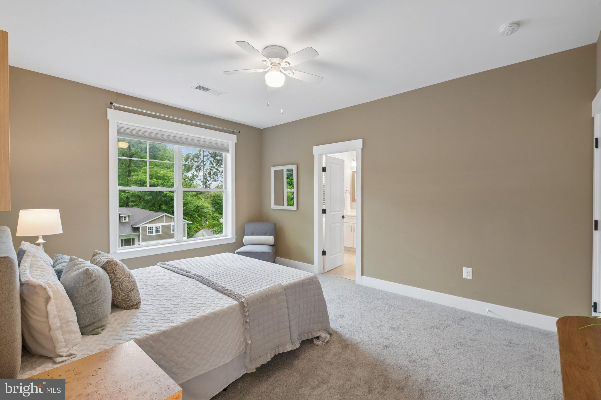 MOUNT DANIEL - Residential