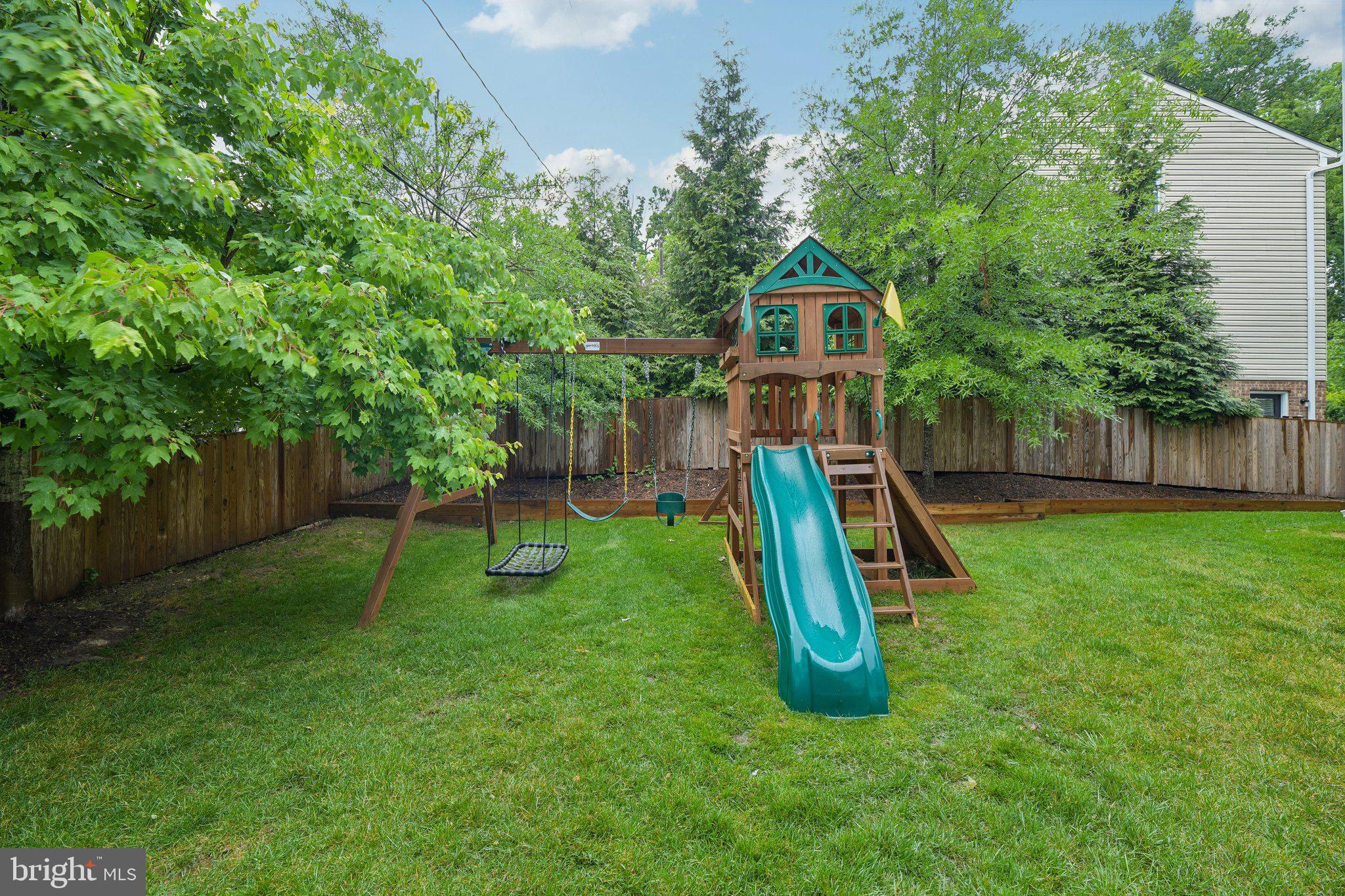 MOUNT DANIEL - Residential